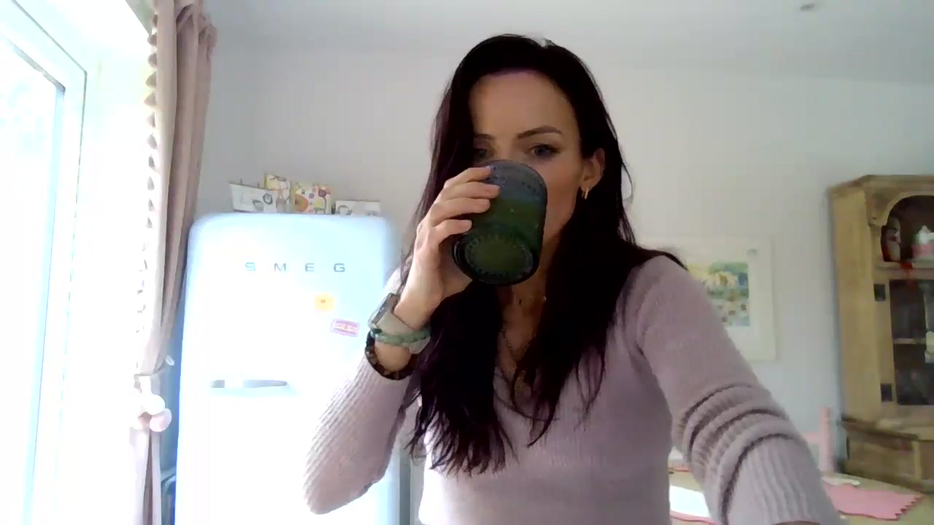 Gallery image thumbnail from British_chick's myfreecams stream on, 10/15/2024, 15:41 image 8 of 20