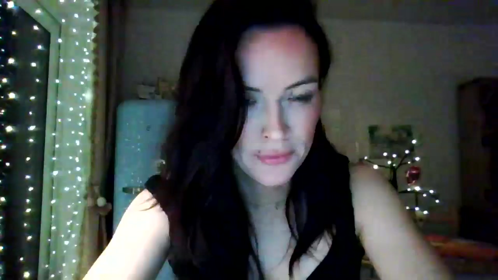 Gallery image thumbnail from British_chick's myfreecams stream on, 10/16/2024, 23:11 image 5 of 20