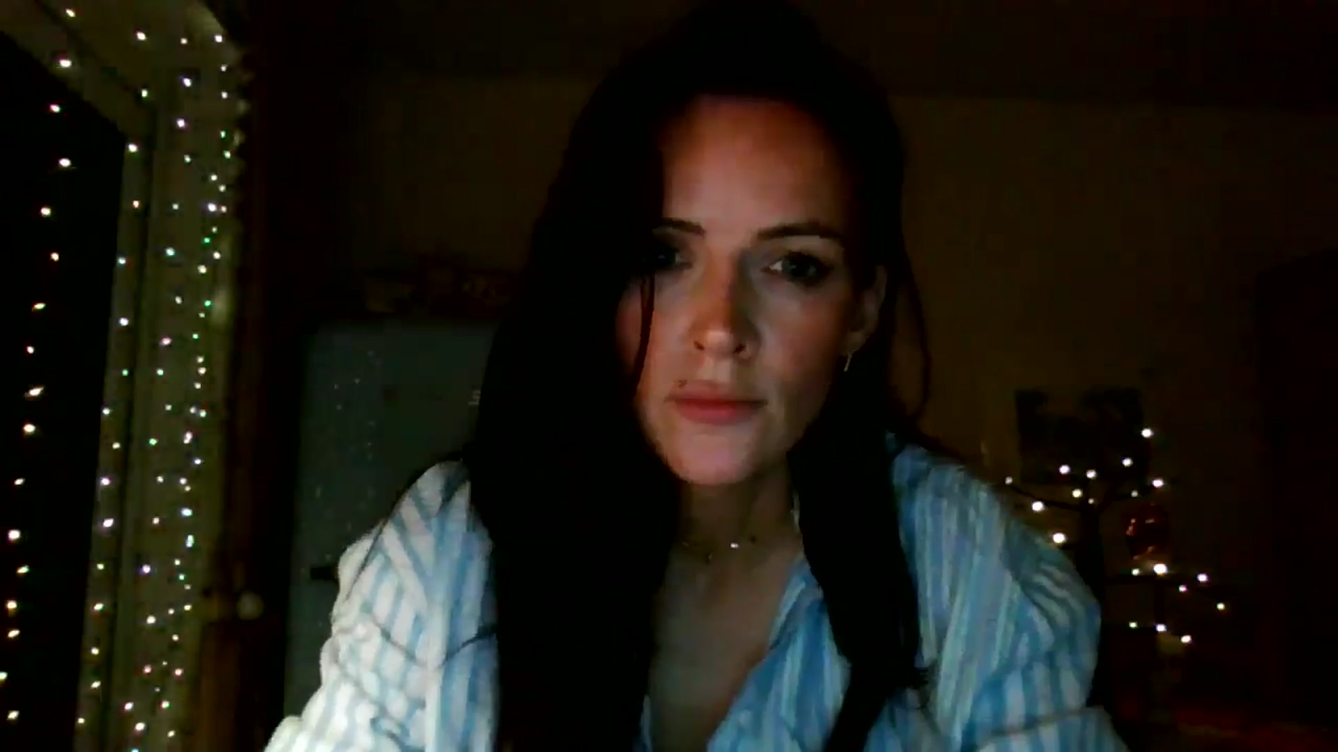 Gallery image thumbnail from British_chick's myfreecams stream on, 10/17/2024, 24:11 image 6 of 20