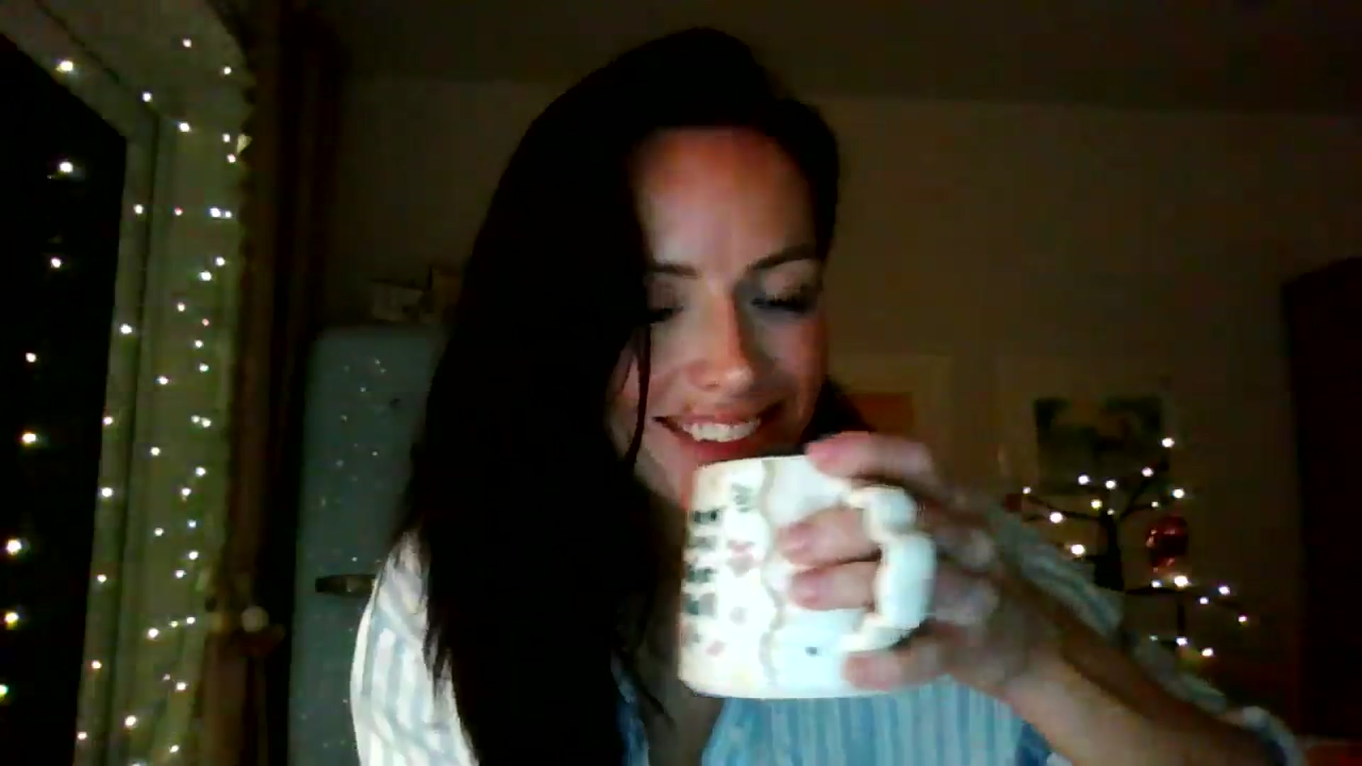 Gallery image thumbnail from British_chick's myfreecams stream on, 10/17/2024, 24:11 image 7 of 20