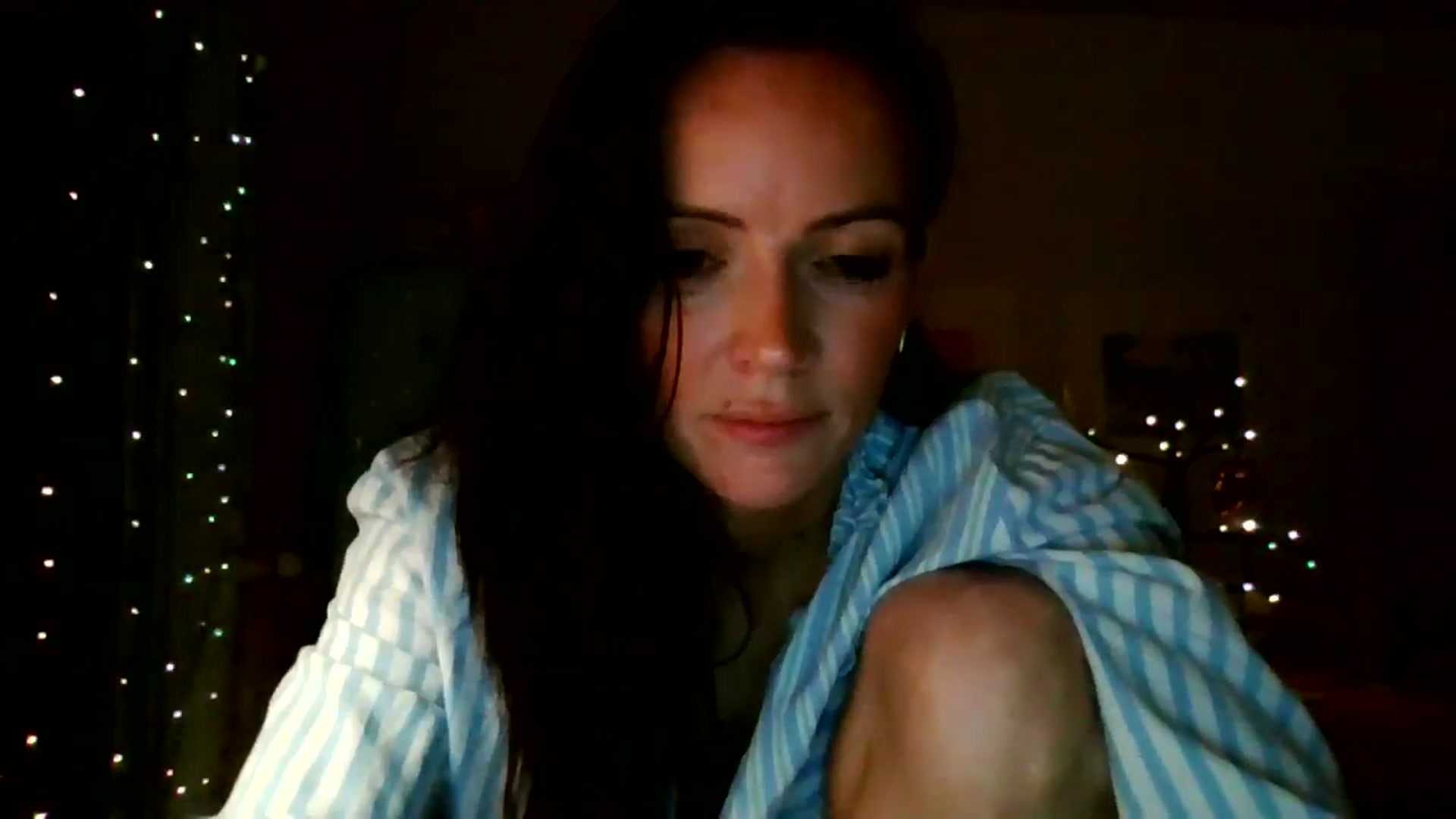 Gallery image thumbnail from British_chick's myfreecams stream on, 10/17/2024, 24:11 image 18 of 20