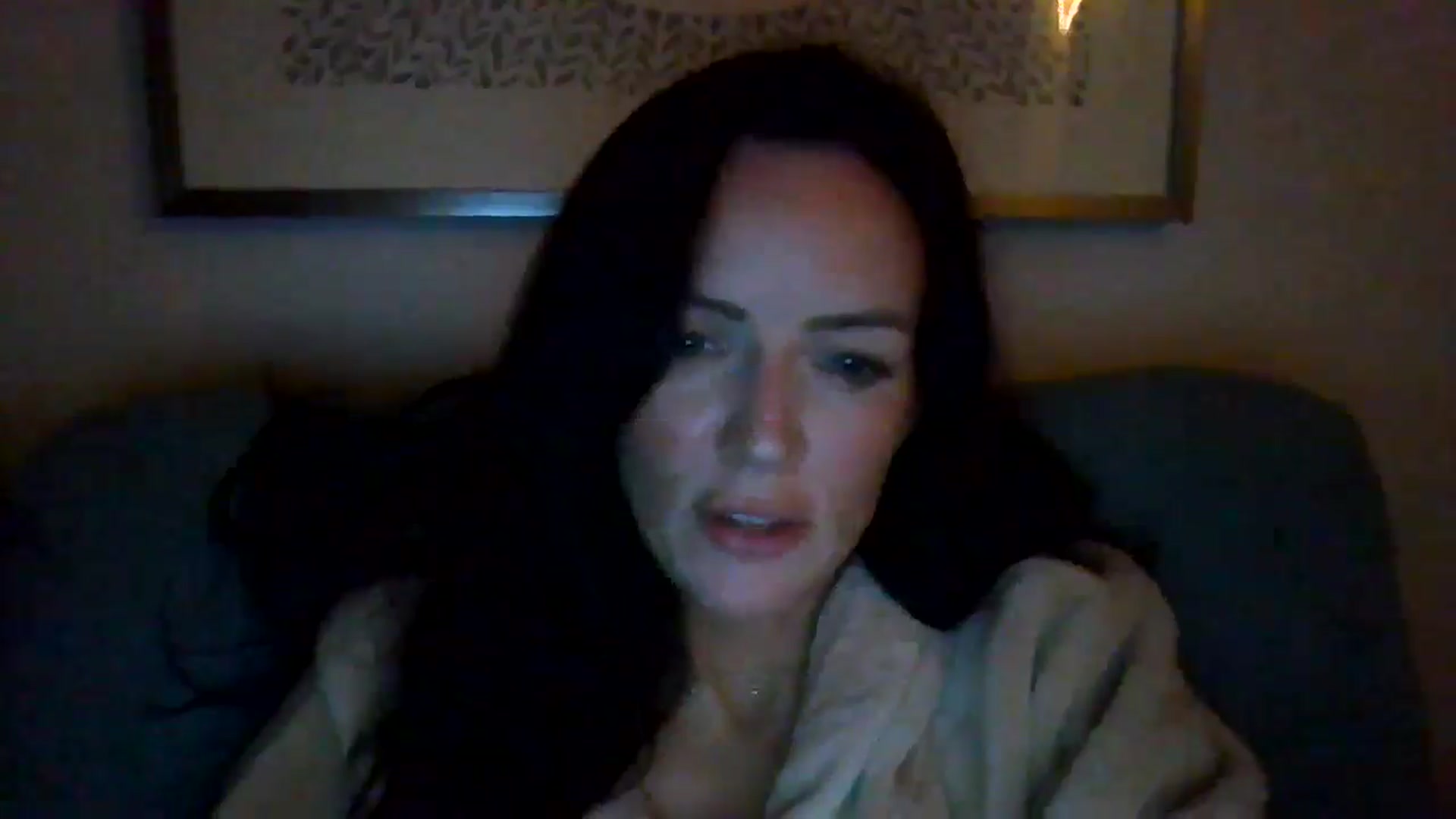 Gallery image thumbnail from British_chick's myfreecams stream on, 10/17/2024, 22:50 image 16 of 20
