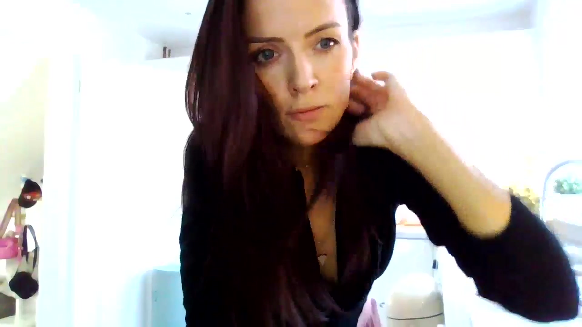 Gallery image thumbnail from British_chick's myfreecams stream on, 10/19/2024, 13:30 image 18 of 20