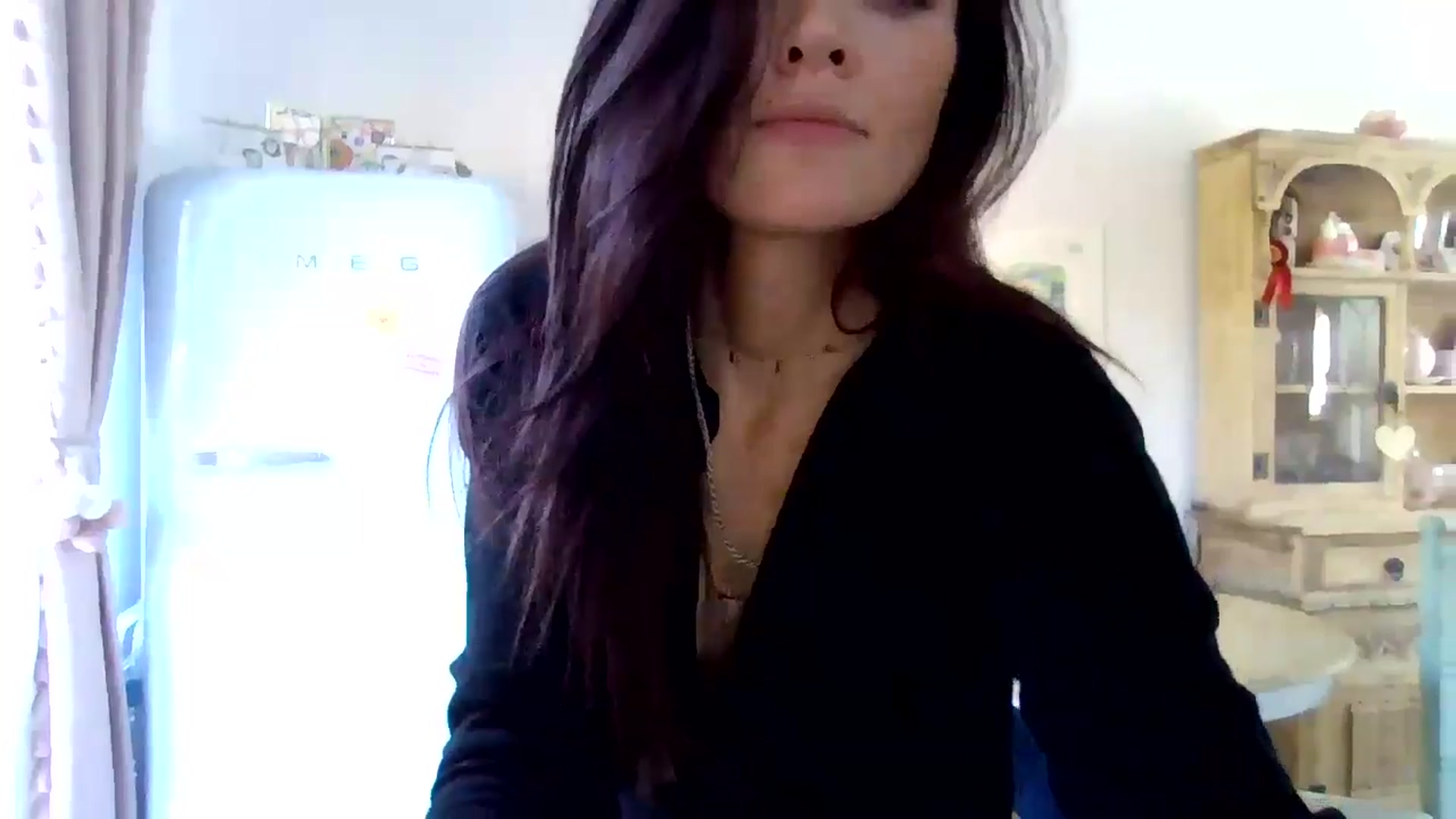 Gallery image thumbnail from British_chick's myfreecams stream on, 10/19/2024, 13:30 image 10 of 20