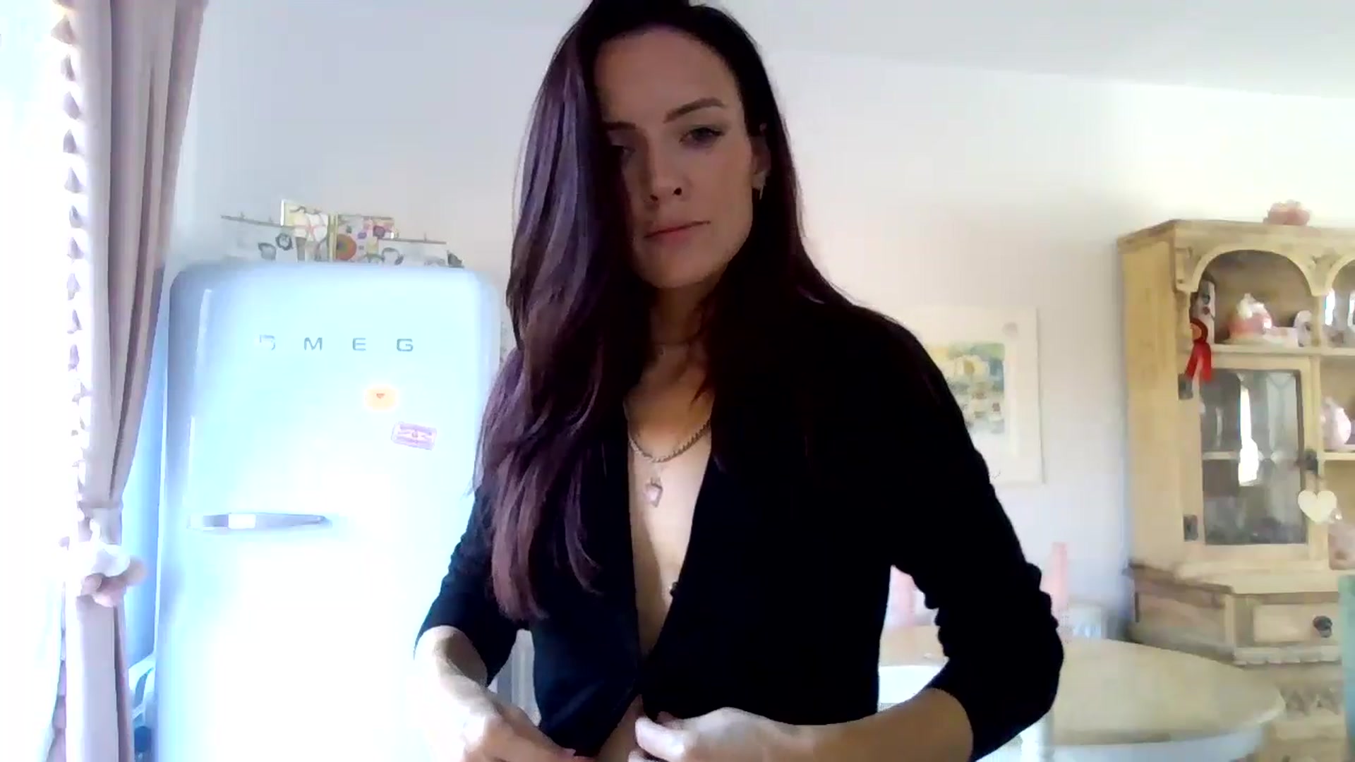 Gallery image thumbnail from British_chick's myfreecams stream on, 10/19/2024, 13:30 image 17 of 20