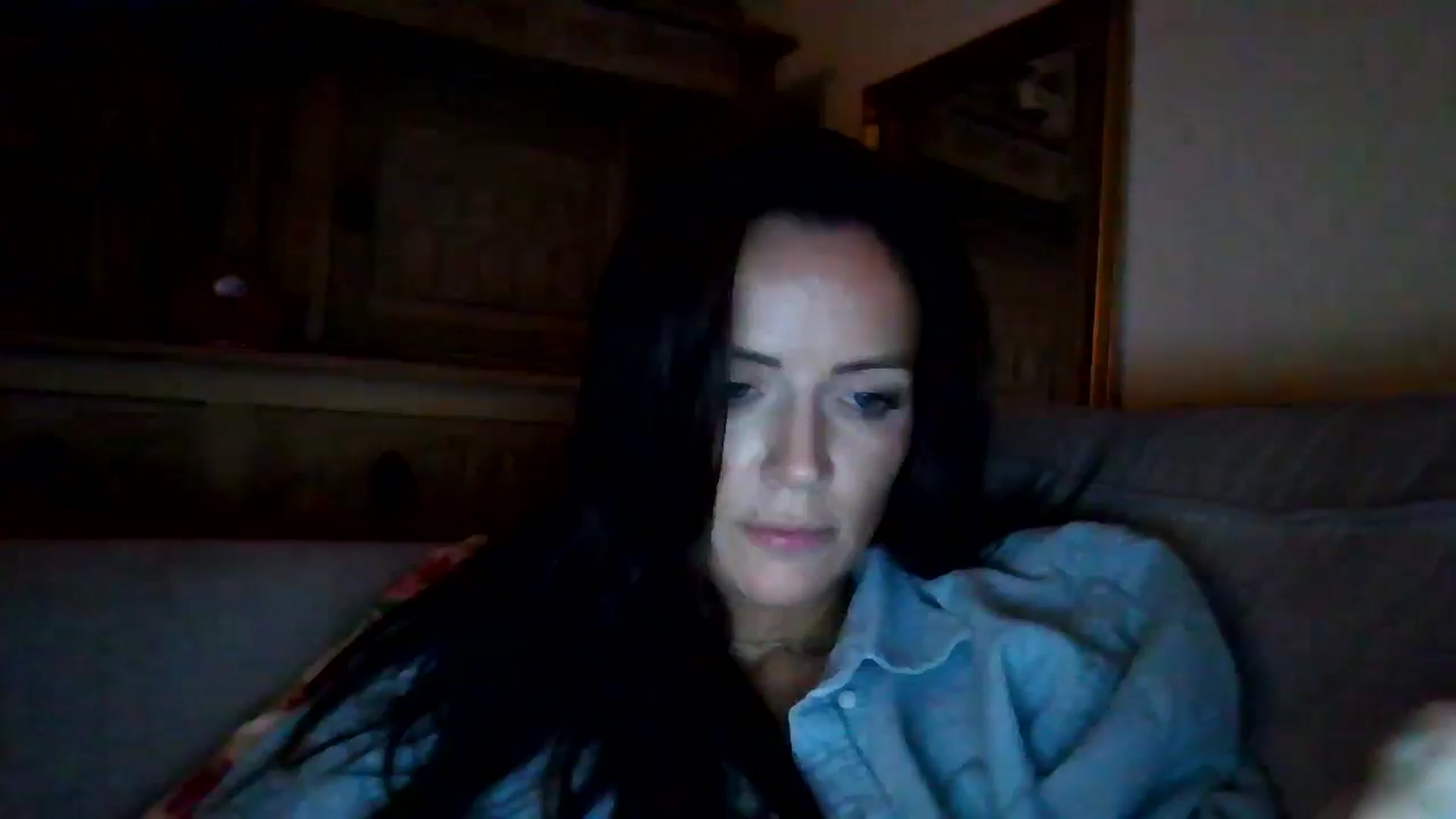 Gallery image thumbnail from British_chick's myfreecams stream on, 10/19/2024, 22:32 image 16 of 20