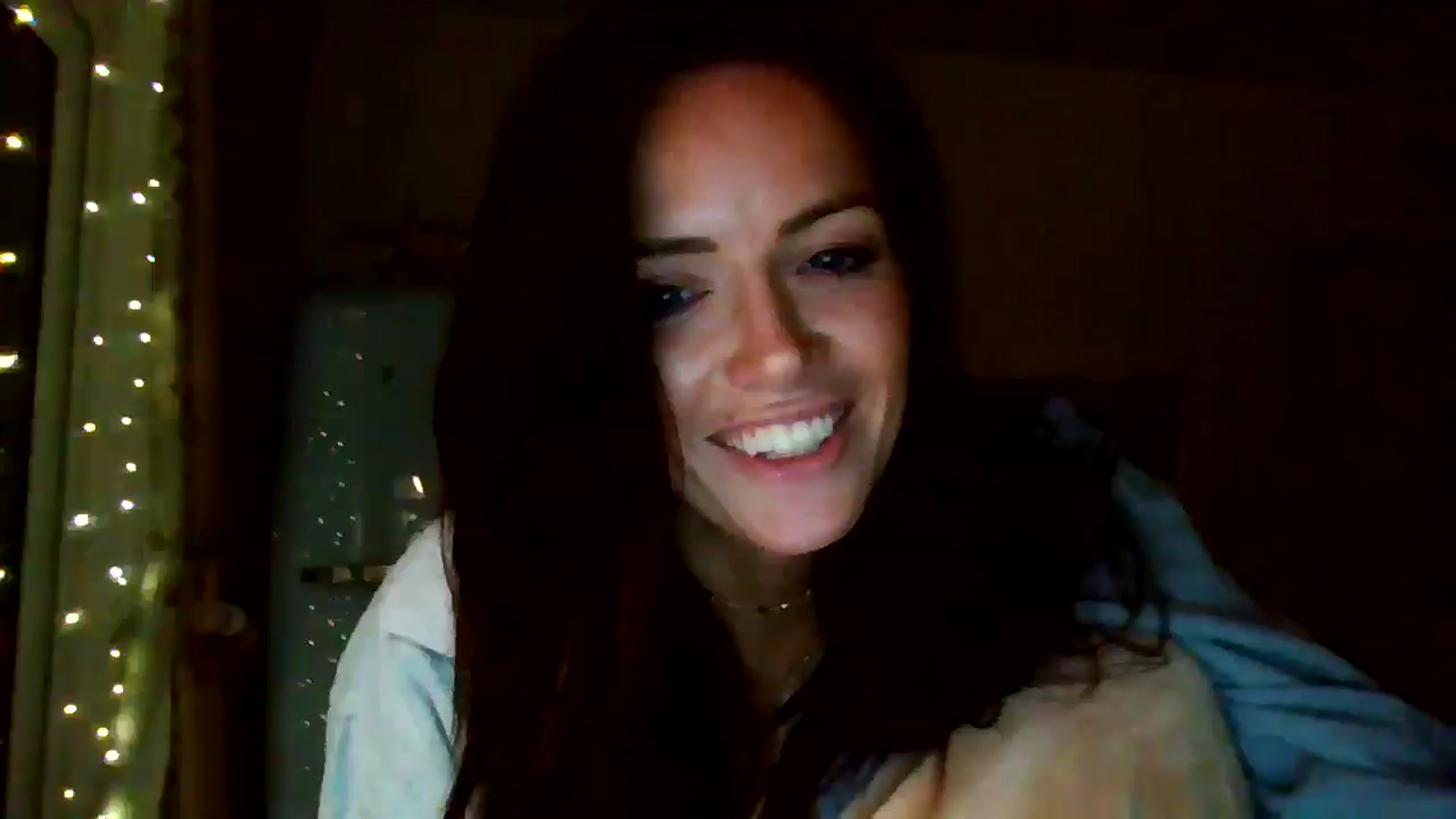 Gallery image thumbnail from British_chick's myfreecams stream on, 10/19/2024, 22:56 image 16 of 20