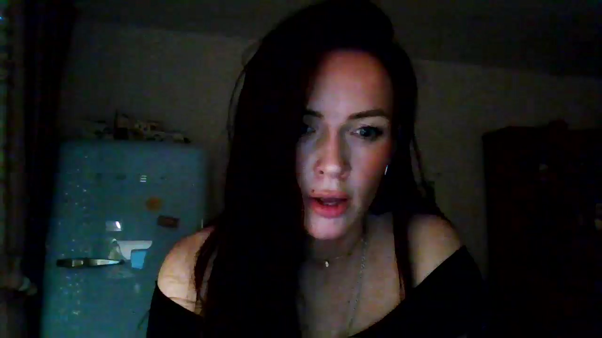 Gallery image thumbnail from British_chick's myfreecams stream on, 10/20/2024, 22:34 image 11 of 20