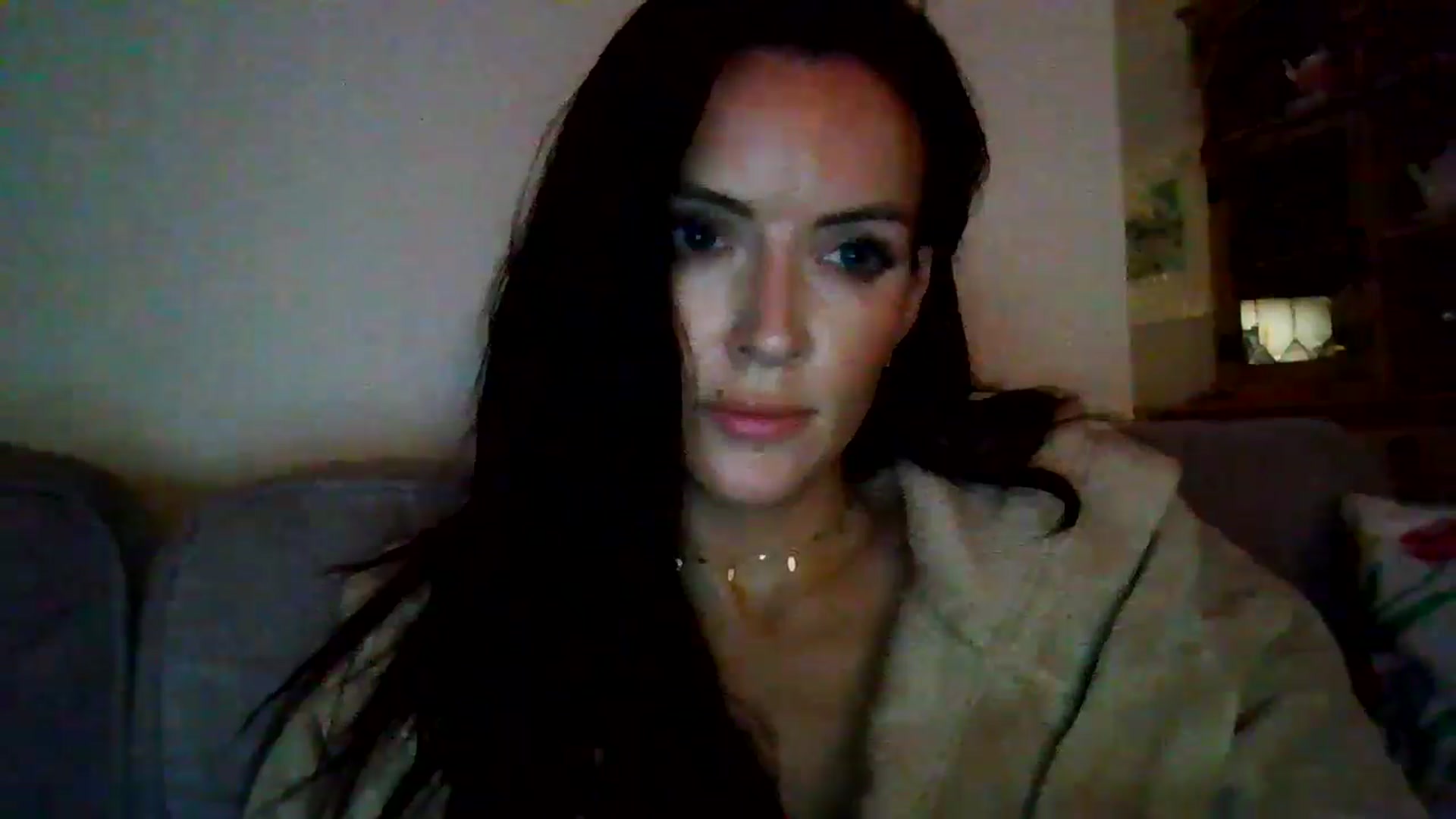 Gallery image thumbnail from British_chick's myfreecams stream on, 10/21/2024, 22:11 image 18 of 20