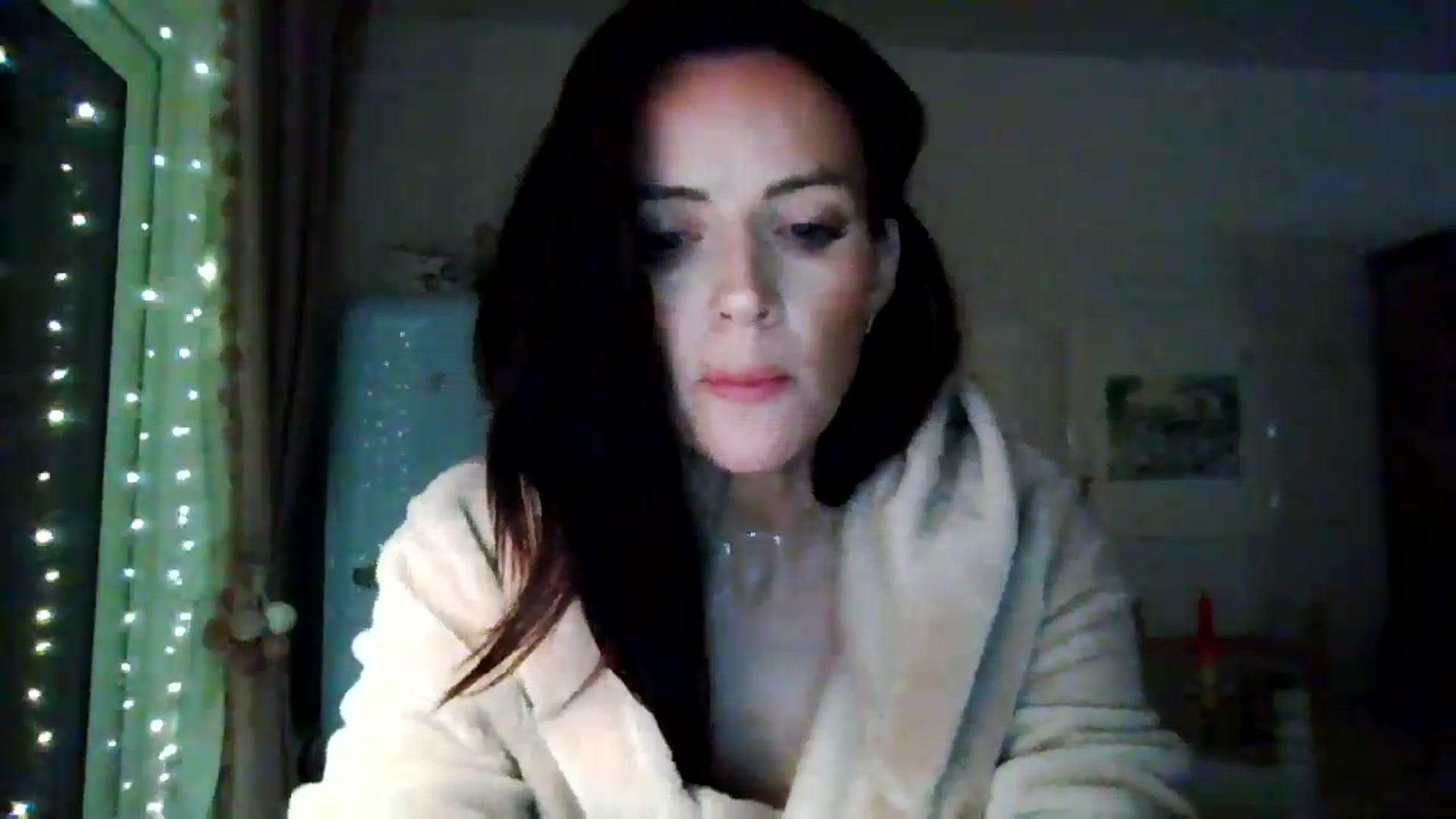 Gallery image thumbnail from British_chick's myfreecams stream on, 10/21/2024, 22:11 image 2 of 20