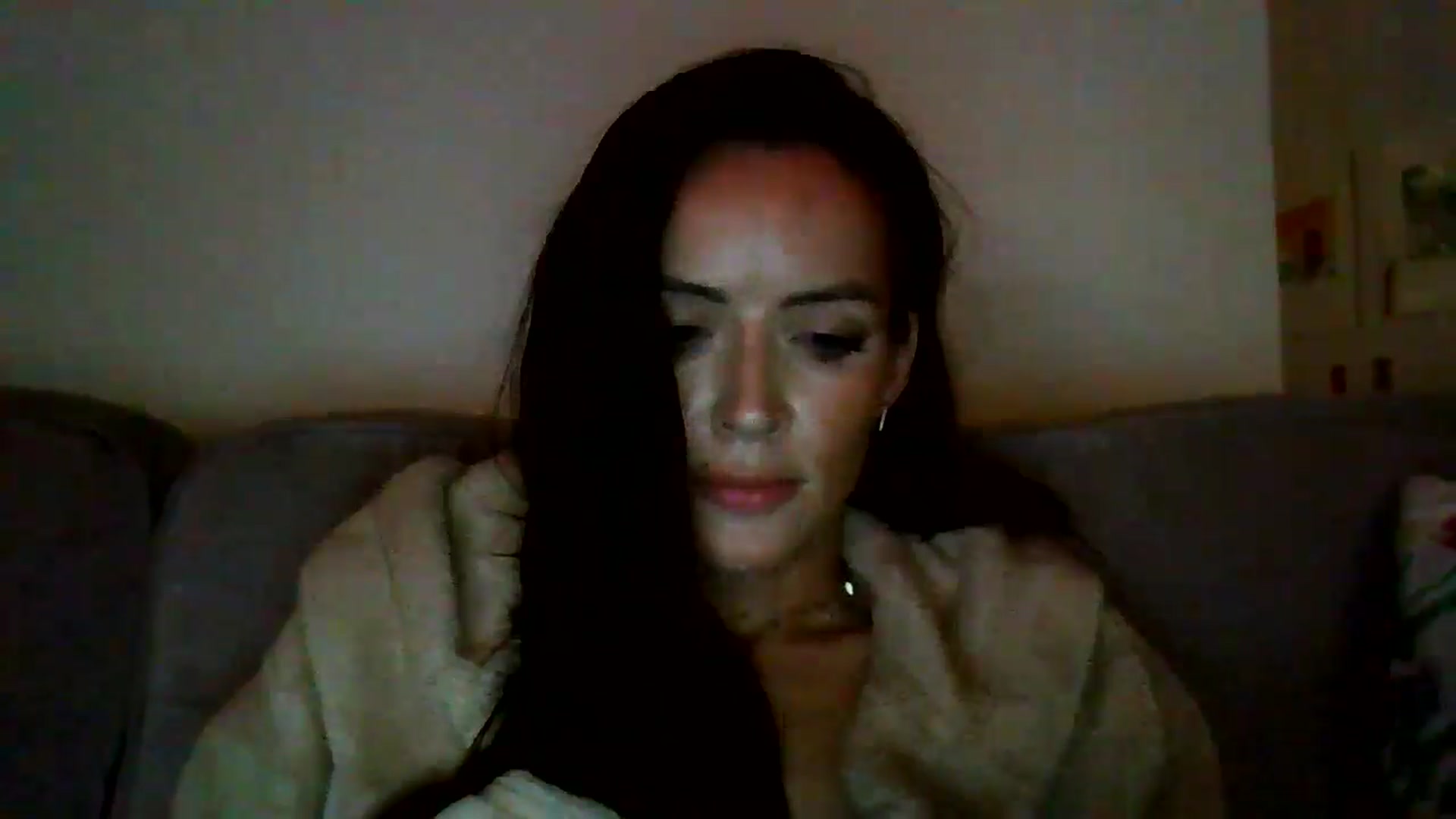 Gallery image thumbnail from British_chick's myfreecams stream on, 10/21/2024, 22:11 image 13 of 20