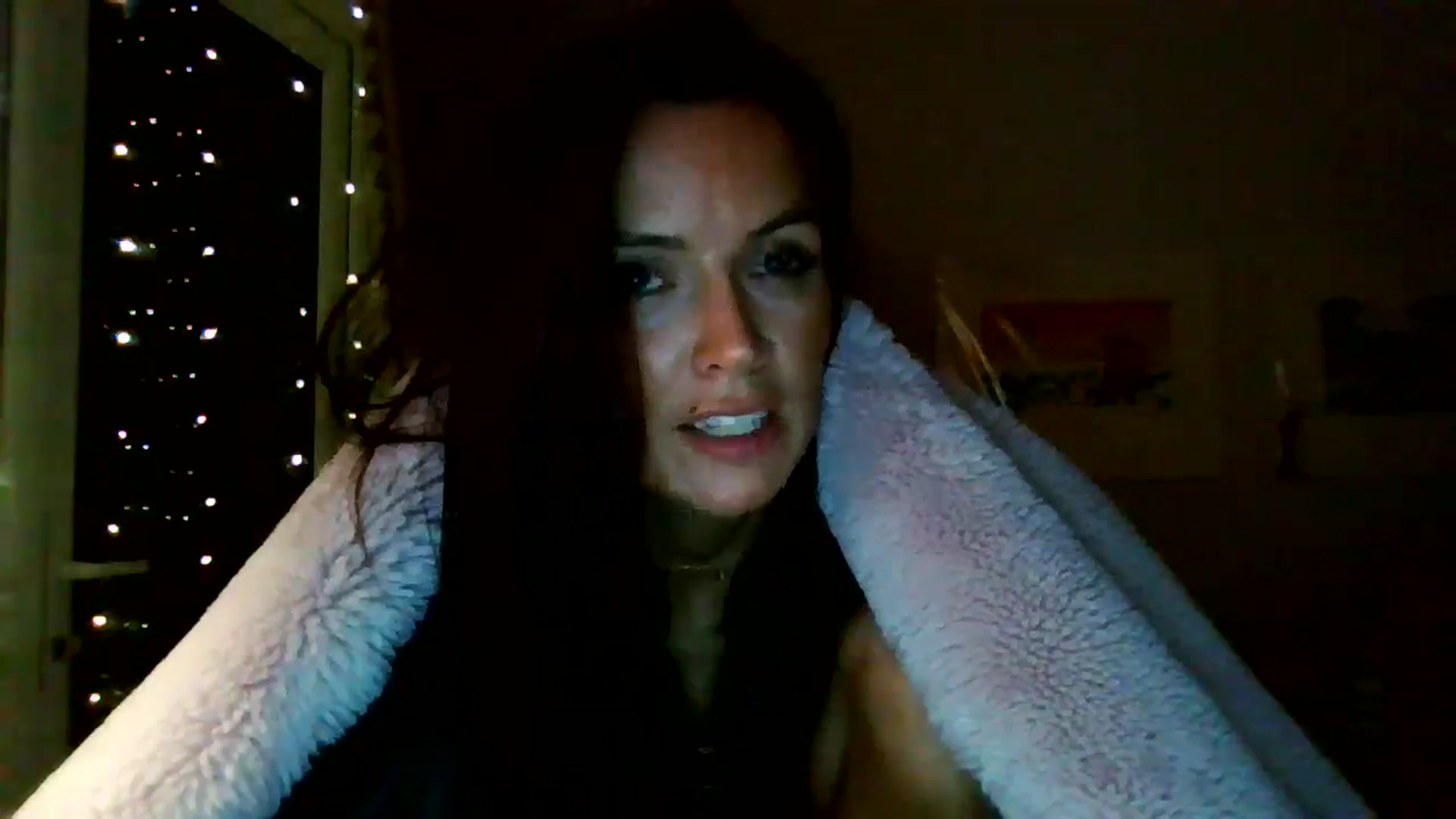 Gallery image thumbnail from British_chick's myfreecams stream on, 10/22/2024, 23:18 image 14 of 20