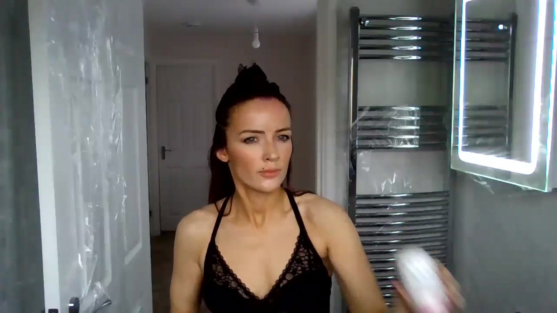 Gallery image thumbnail from British_chick's myfreecams stream on, 11/02/2024, 11:04 image 6 of 20