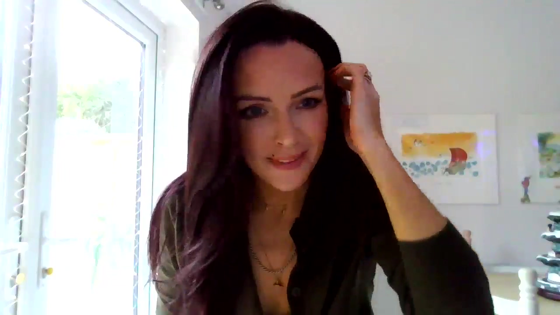 Gallery image thumbnail from British_chick's myfreecams stream on, 11/03/2024, 13:07 image 7 of 20