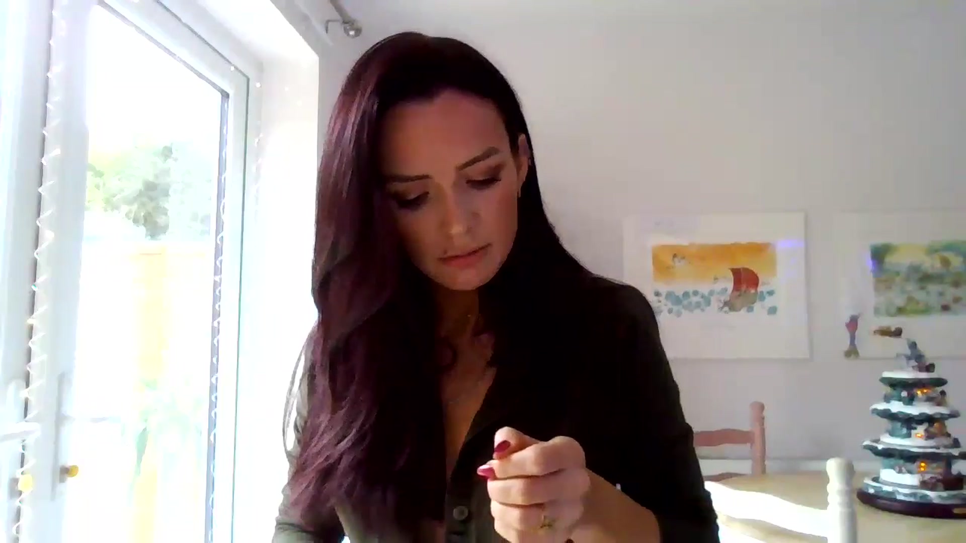 Gallery image thumbnail from British_chick's myfreecams stream on, 11/03/2024, 13:07 image 19 of 20