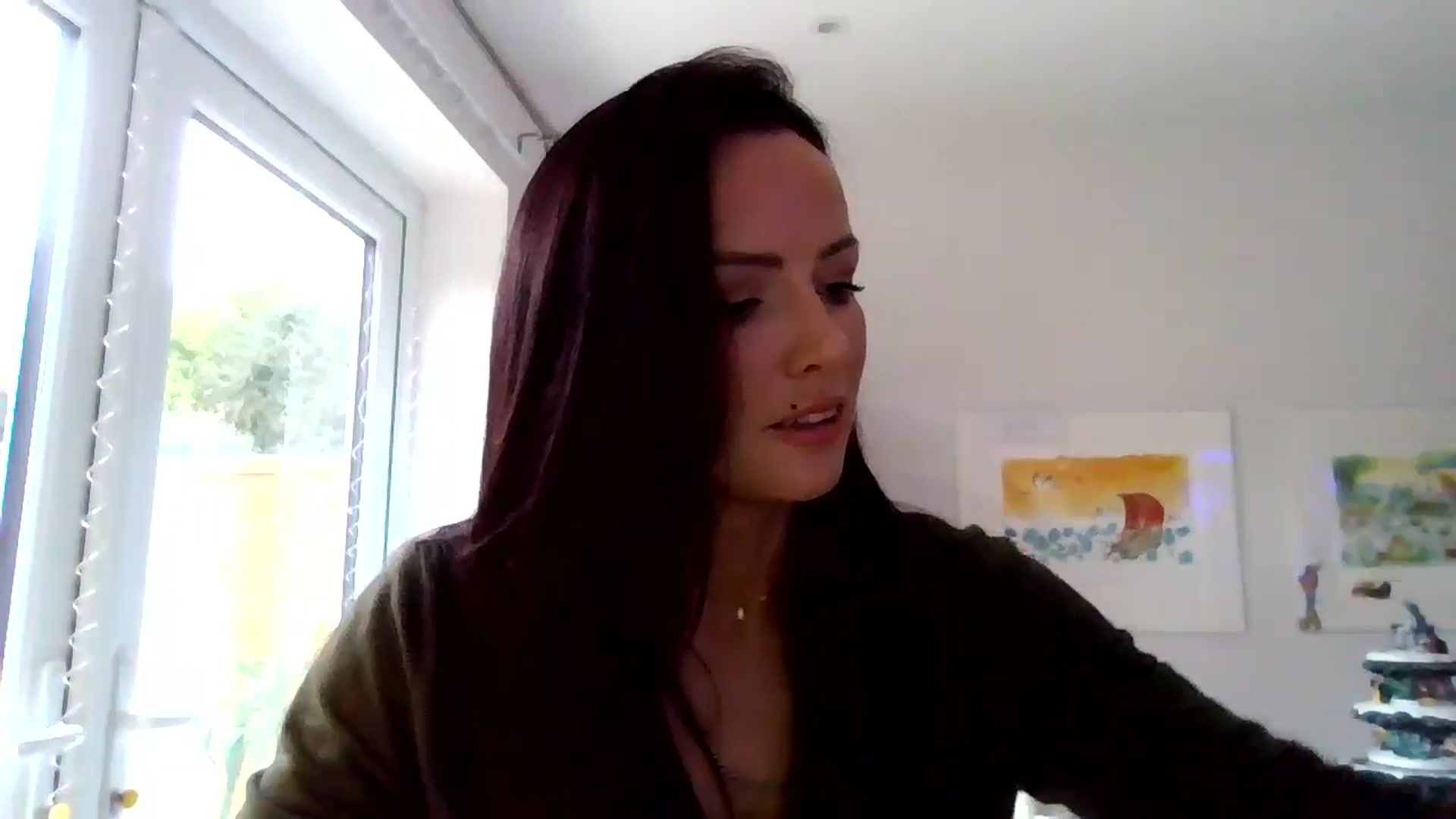 Gallery image thumbnail from British_chick's myfreecams stream on, 11/03/2024, 13:07 image 2 of 20