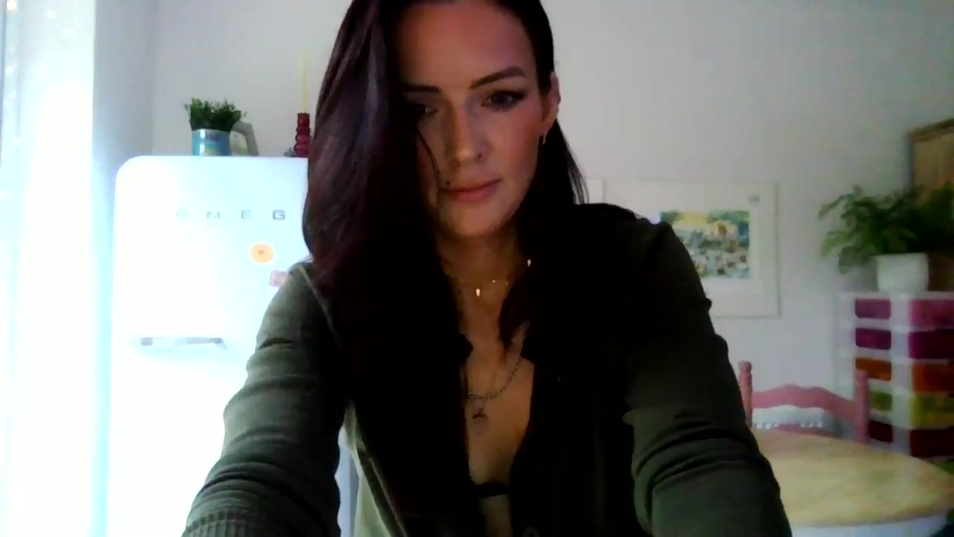 Gallery image thumbnail from British_chick's myfreecams stream on, 11/03/2024, 14:09 image 3 of 20
