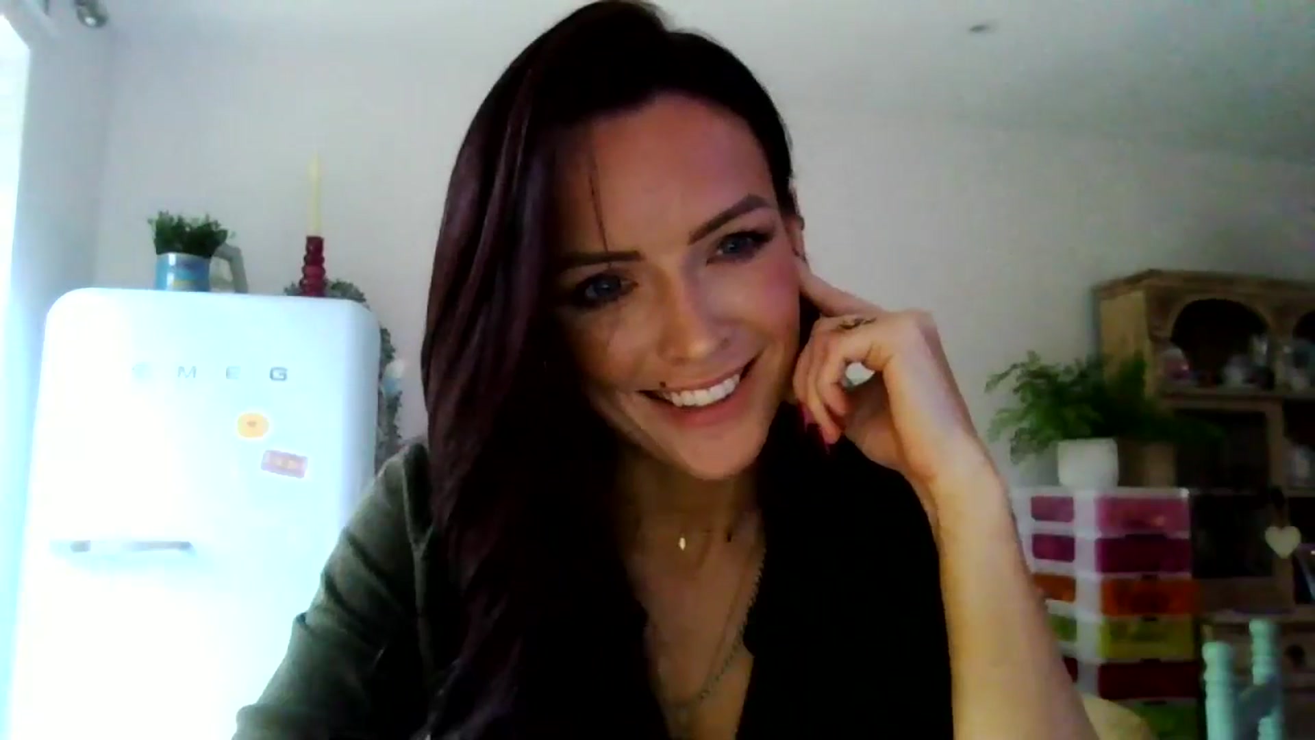 Gallery image thumbnail from British_chick's myfreecams stream on, 11/03/2024, 14:09 image 10 of 20