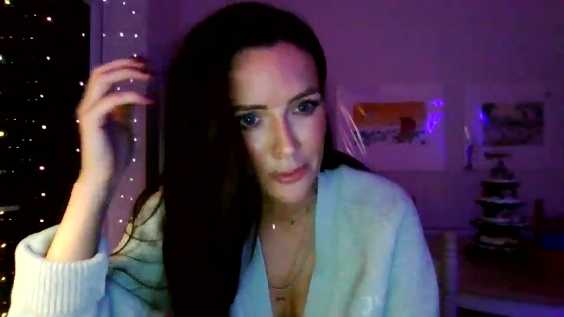 Gallery image thumbnail from British_chick's myfreecams stream on, 11/04/2024, 24:12 image 10 of 20