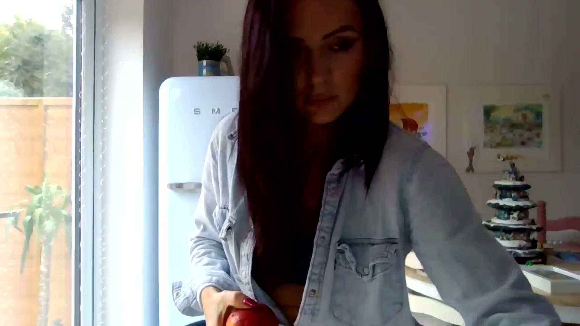 Gallery image thumbnail from British_chick's myfreecams stream on, 11/04/2024, 13:54 image 4 of 20
