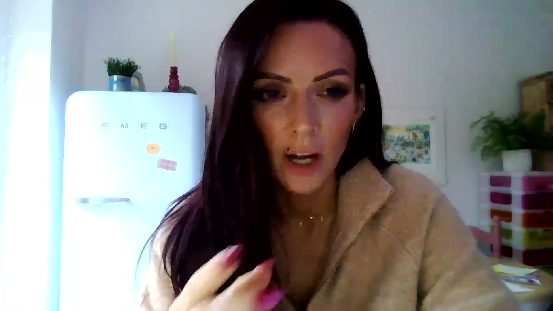 Gallery image thumbnail from British_chick's myfreecams stream on, 11/04/2024, 14:09 image 16 of 20