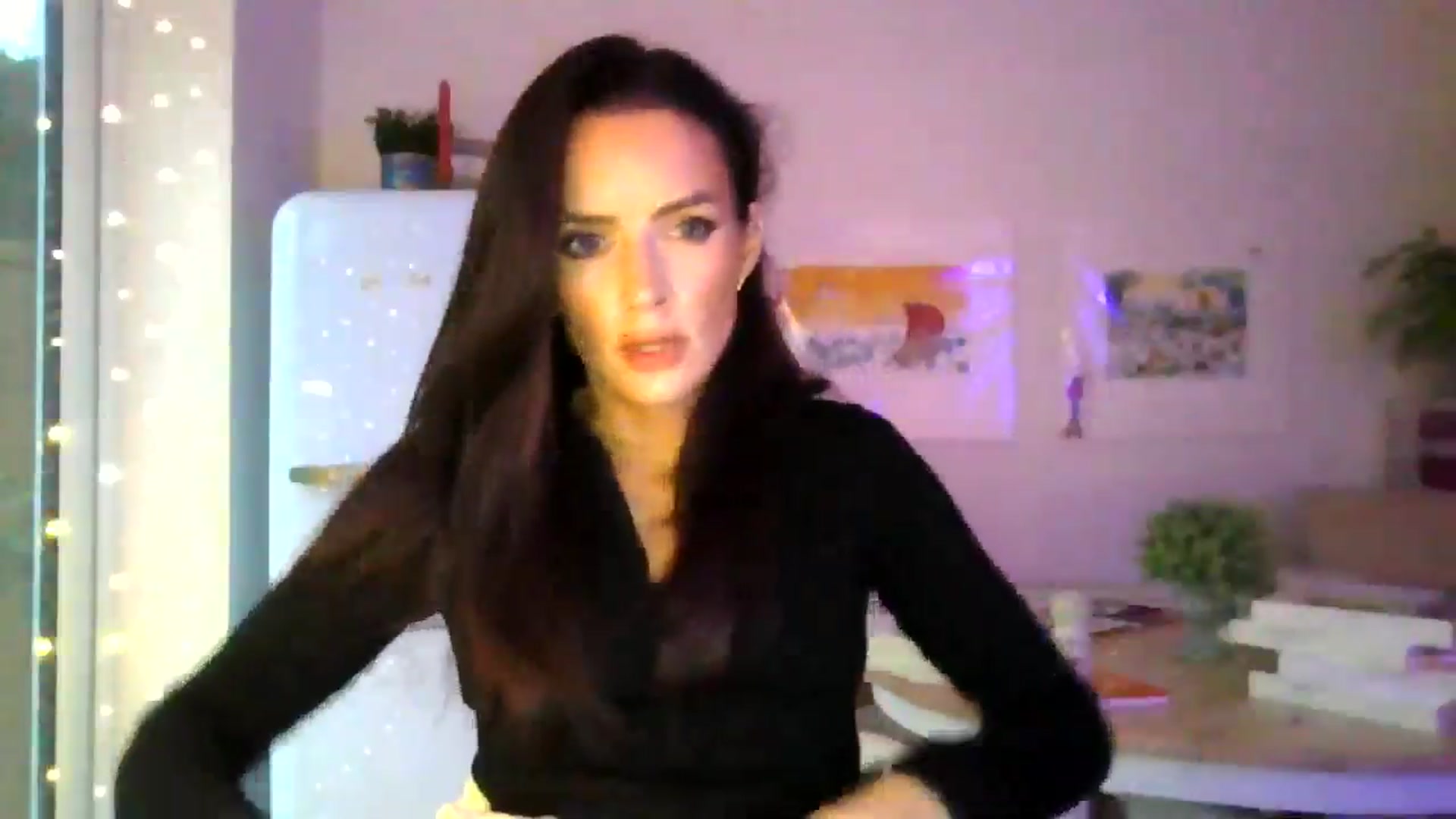 Gallery image thumbnail from British_chick's myfreecams stream on, 11/05/2024, 16:47 image 19 of 20