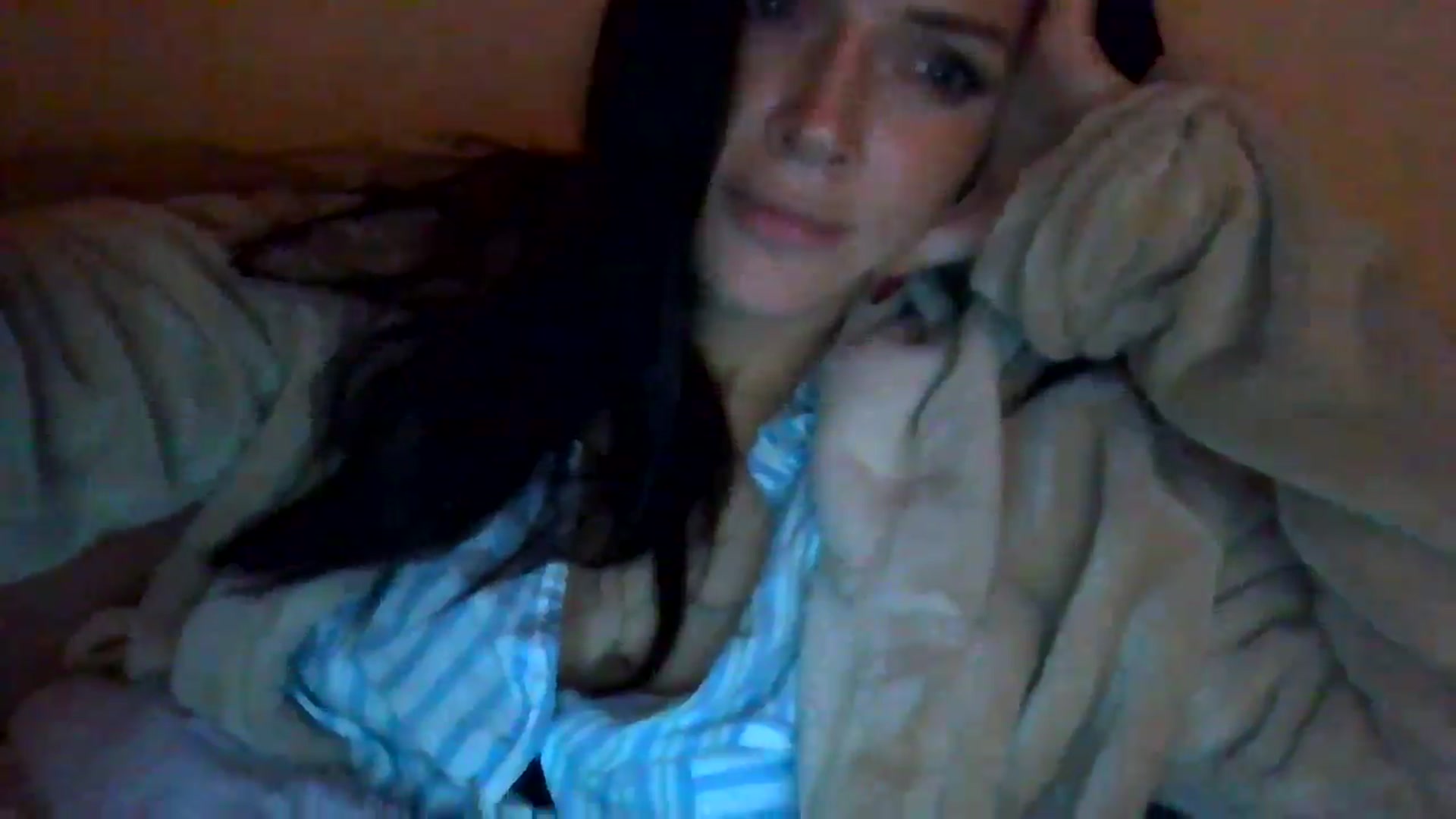 Gallery image thumbnail from British_chick's myfreecams stream on, 11/06/2024, 23:44 image 10 of 20