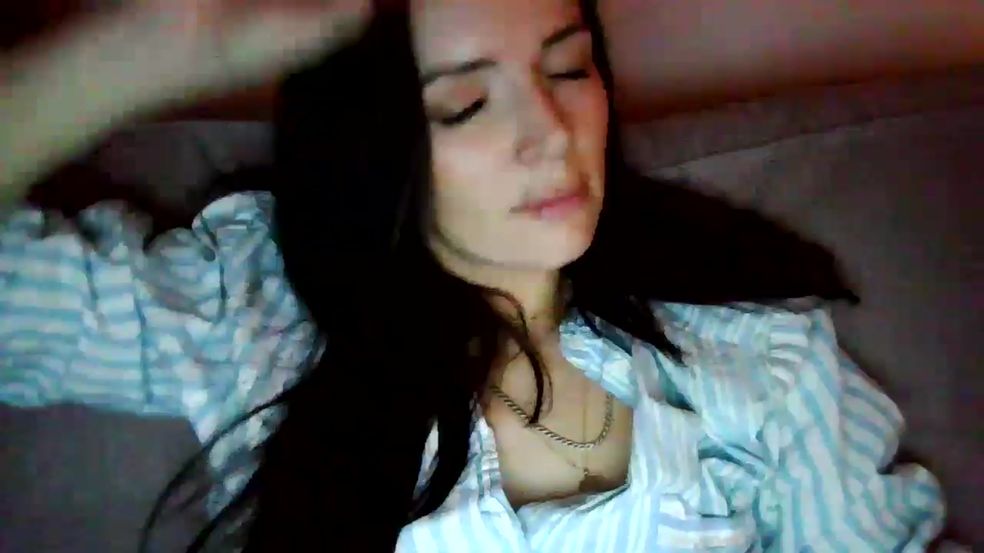 Gallery image thumbnail from British_chick's myfreecams stream on, 11/19/2024, 24:01 image 12 of 20