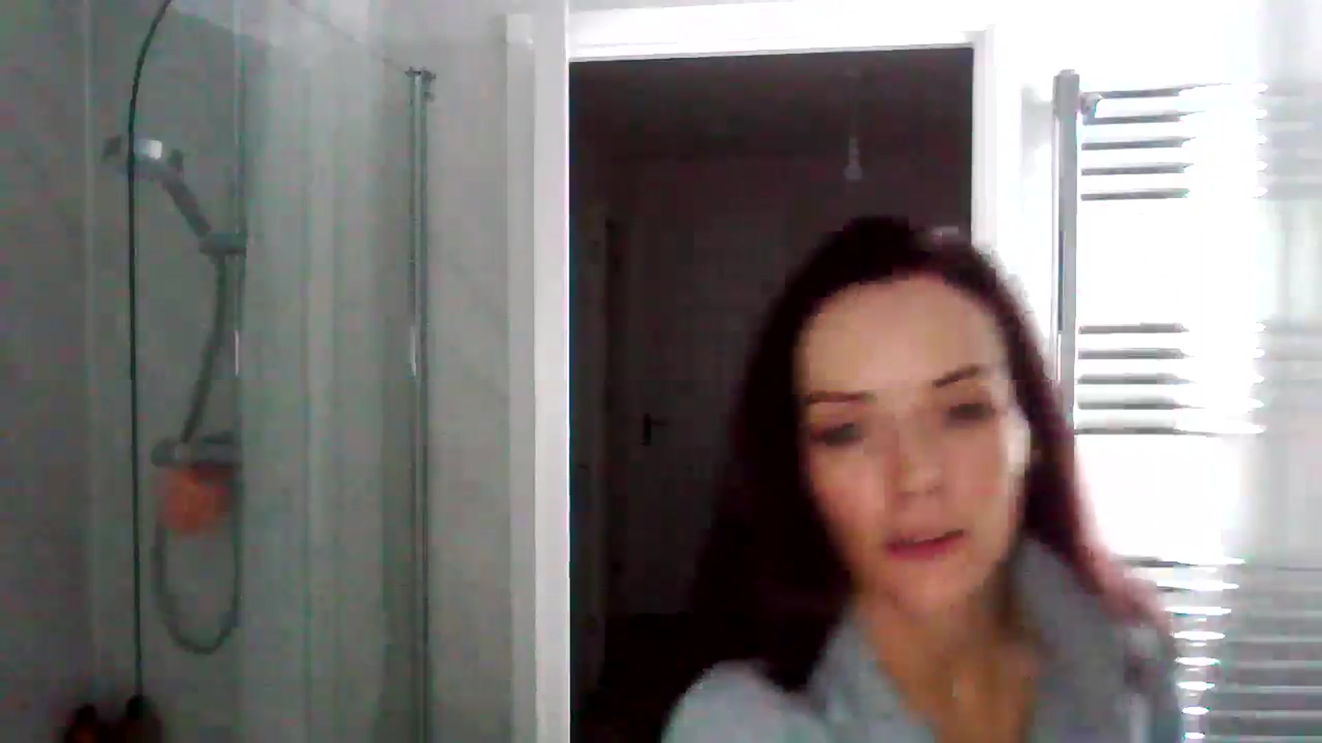 Gallery image thumbnail from British_chick's myfreecams stream on, 11/19/2024, 01:56 image 15 of 20