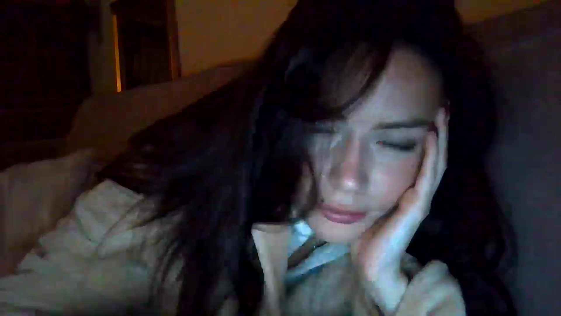 Gallery image thumbnail from British_chick's myfreecams stream on, 11/27/2024, 24:08 image 6 of 20
