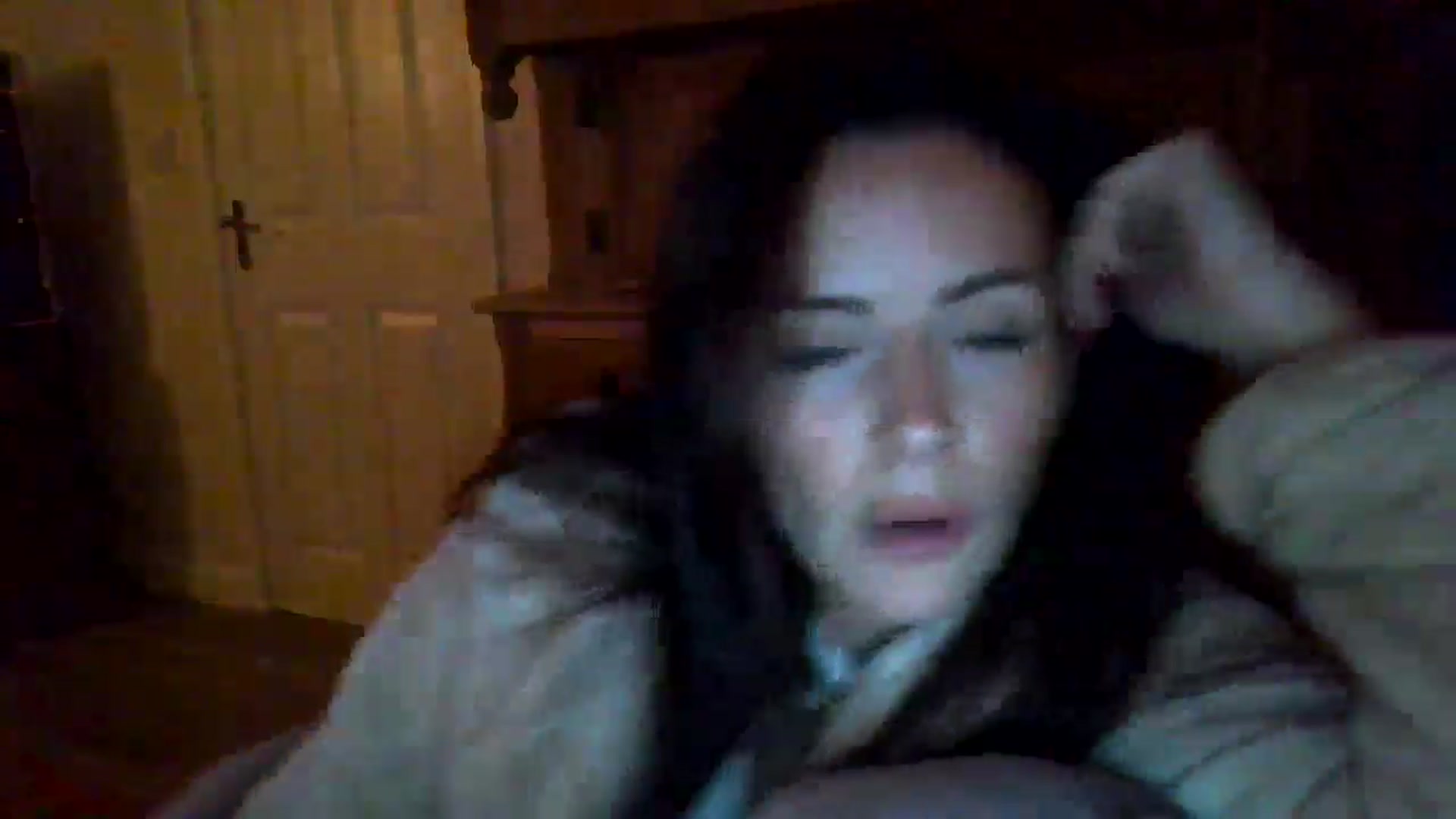 Gallery image thumbnail from British_chick's myfreecams stream on, 11/27/2024, 24:08 image 9 of 20