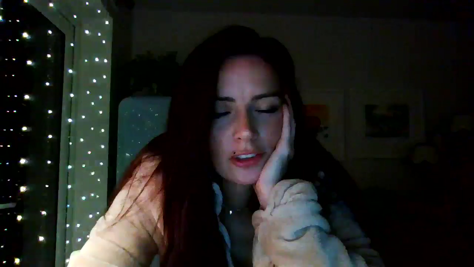 Gallery image thumbnail from British_chick's myfreecams stream on, 11/27/2024, 01:01 image 8 of 20