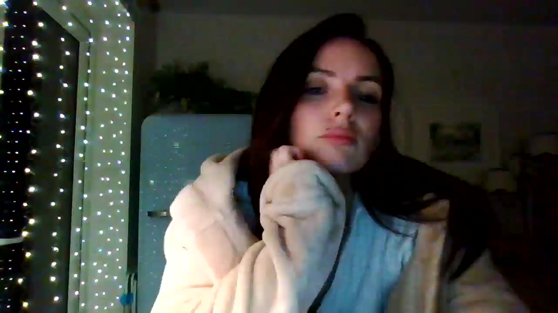 Gallery image thumbnail from British_chick's myfreecams stream on, 11/27/2024, 01:01 image 15 of 20