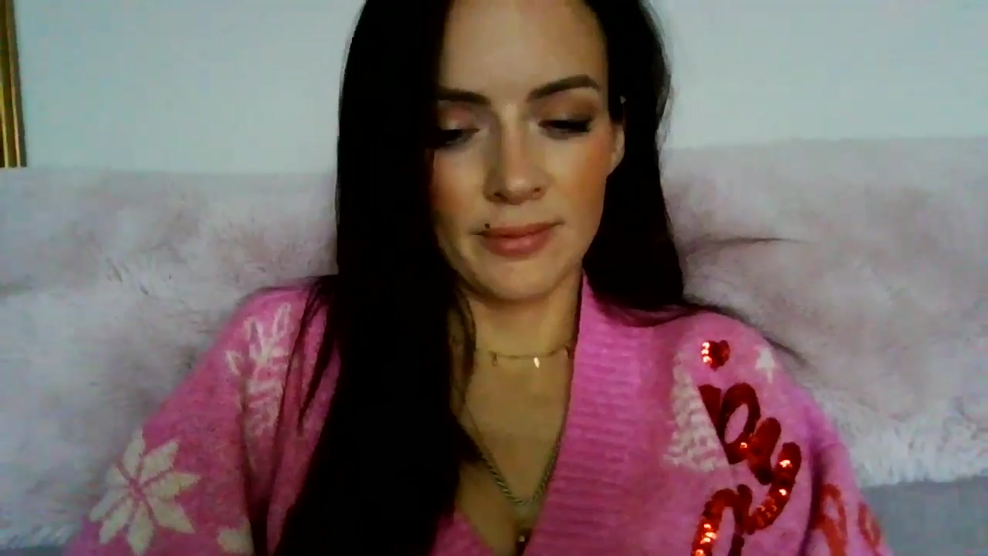 Gallery image thumbnail from British_chick's myfreecams stream on, 11/27/2024, 12:01 image 18 of 20