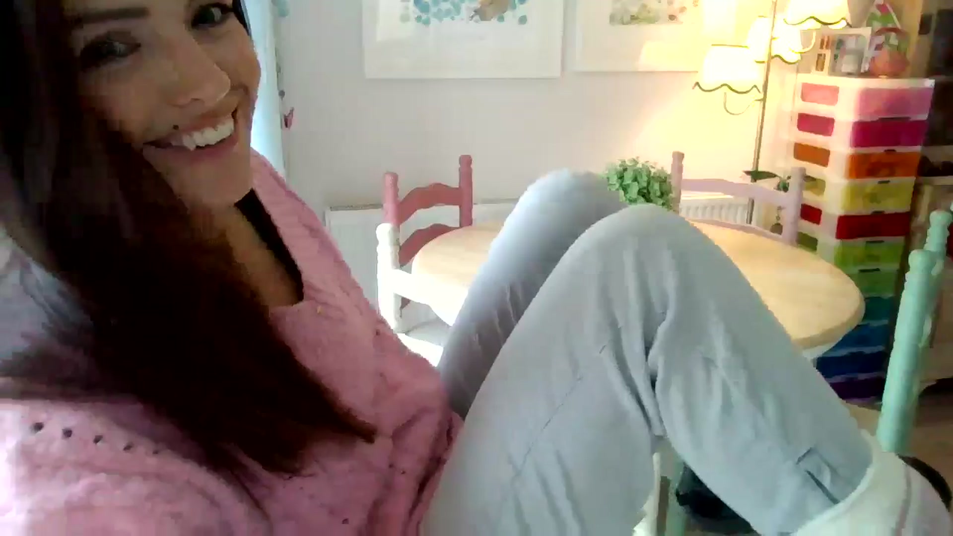 Gallery image thumbnail from British_chick's myfreecams stream on, 11/30/2024, 15:26 image 4 of 20