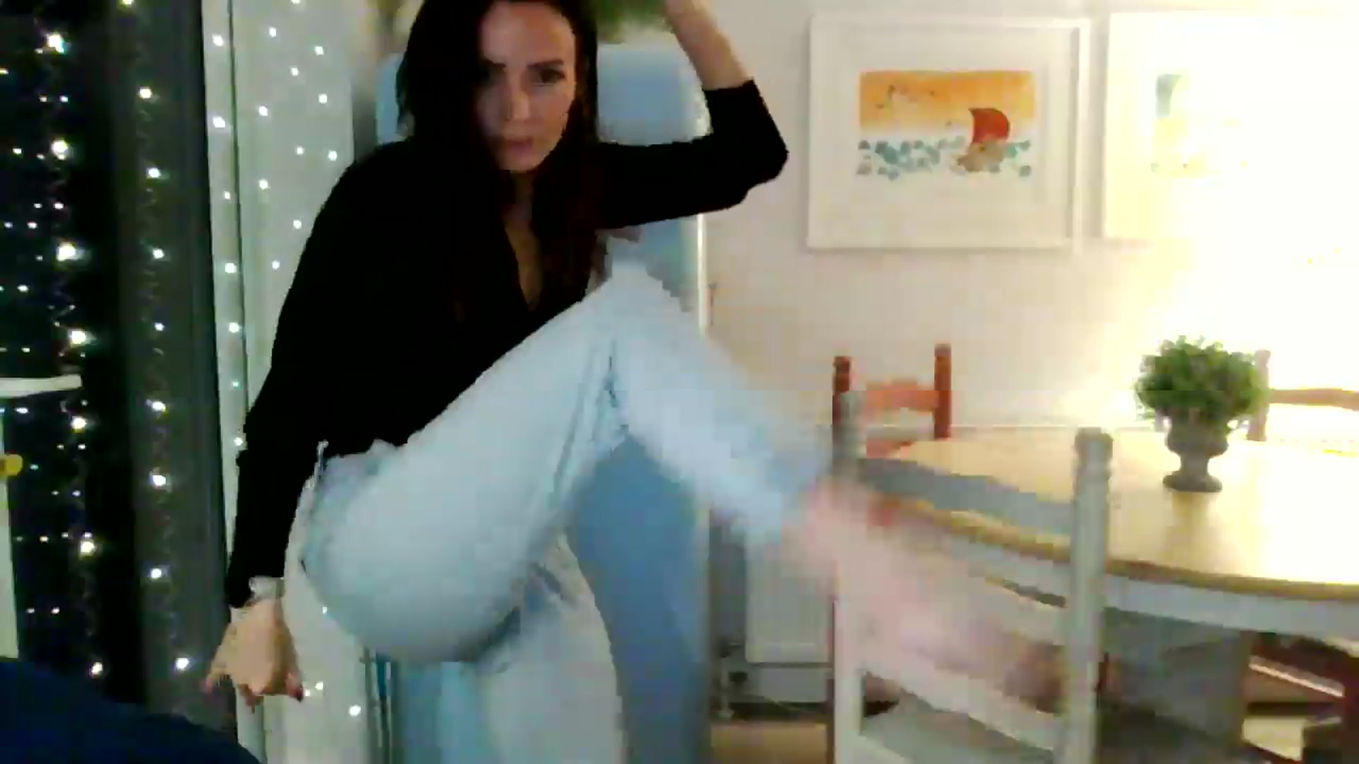 Gallery image thumbnail from British_chick's myfreecams stream on, 11/30/2024, 16:47 image 19 of 20