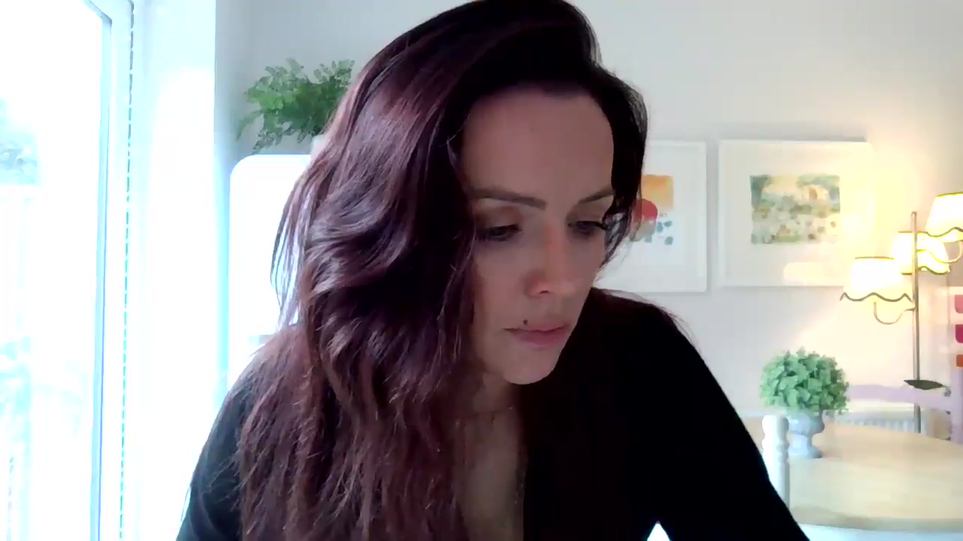 Gallery image thumbnail from British_chick's myfreecams stream on, 12/04/2024, 13:38 image 18 of 20