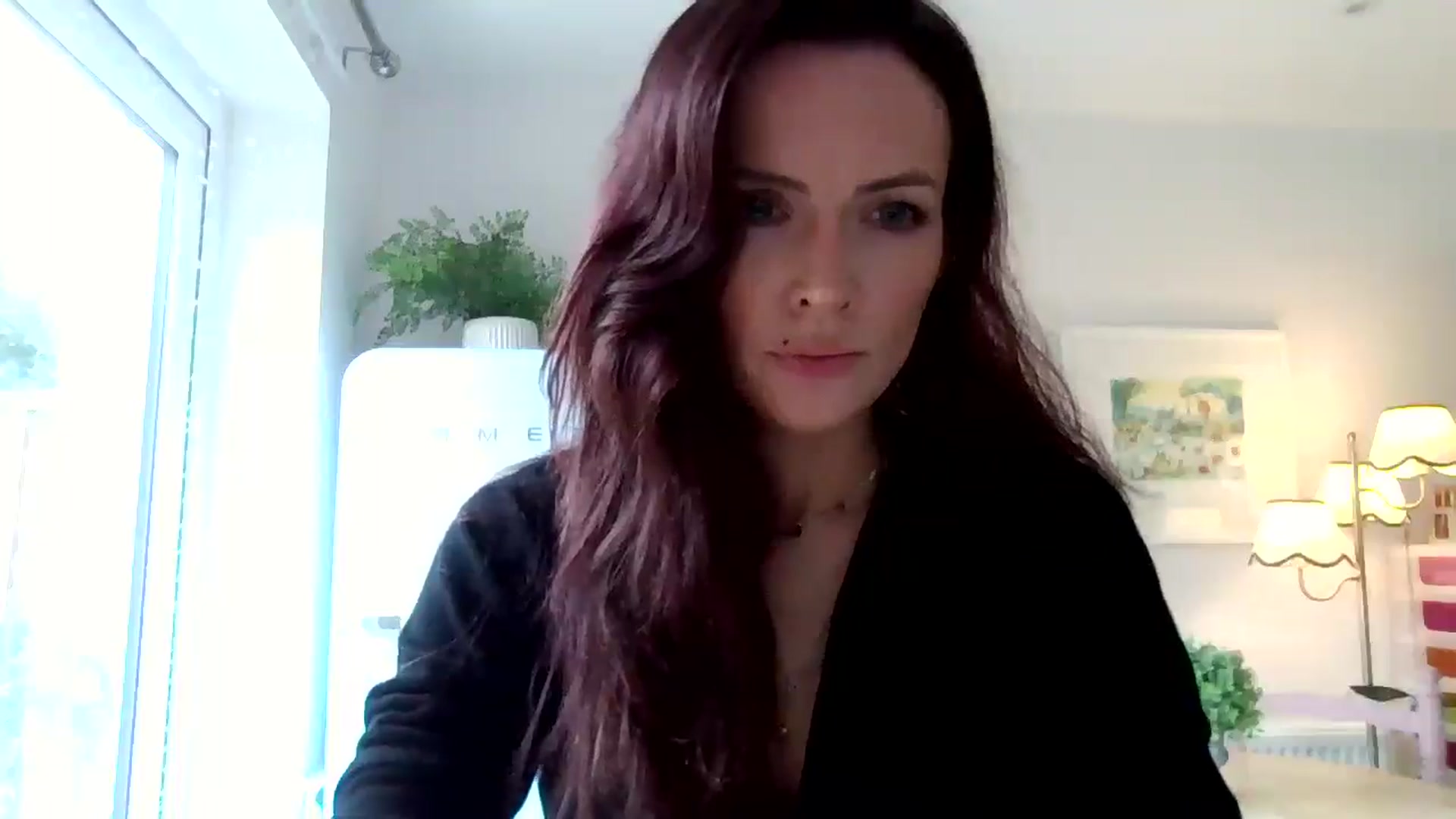 Gallery image thumbnail from British_chick's myfreecams stream on, 12/04/2024, 13:38 image 5 of 20