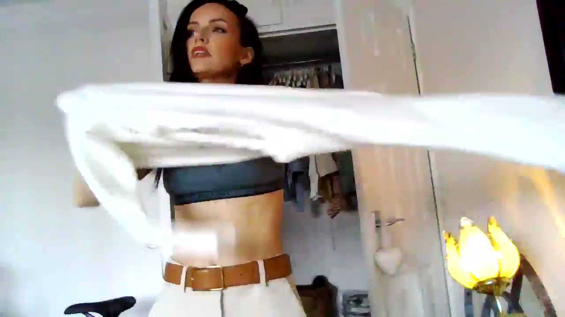 Gallery image thumbnail from British_chick's myfreecams stream on, 12/09/2024, 11:54 image 16 of 20