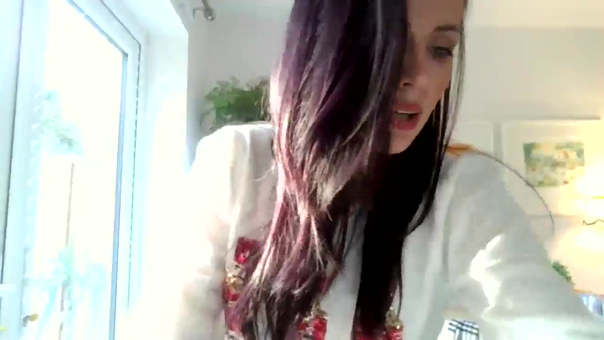 Gallery image thumbnail from British_chick's myfreecams stream on, 12/09/2024, 15:12 image 14 of 20