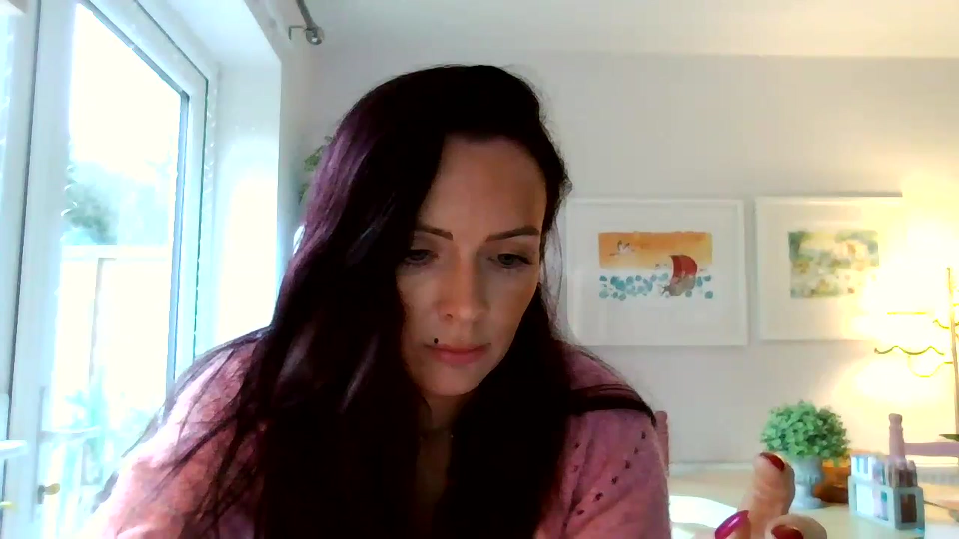 Gallery image thumbnail from British_chick's myfreecams stream on, 12/10/2024, 14:34 image 6 of 20
