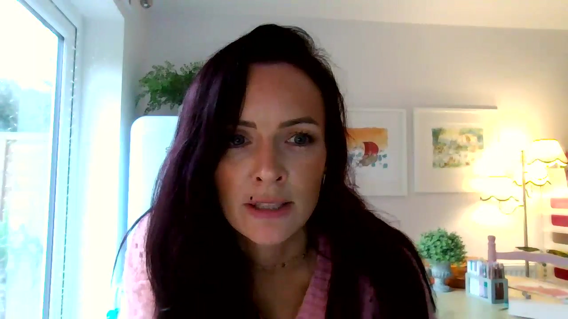 Gallery image thumbnail from British_chick's myfreecams stream on, 12/10/2024, 14:34 image 10 of 20