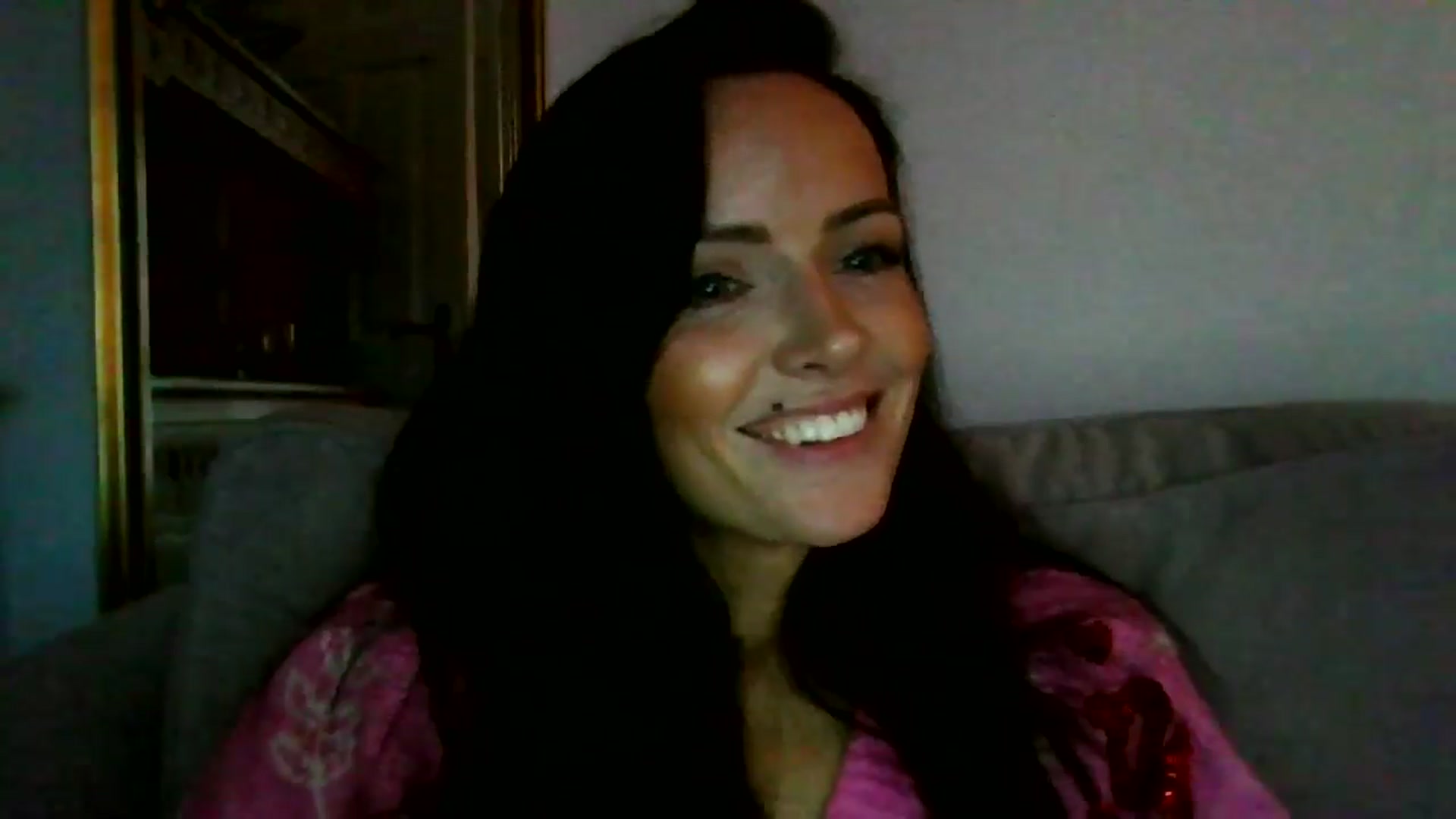 Gallery image thumbnail from British_chick's myfreecams stream on, 12/10/2024, 15:33 image 15 of 20