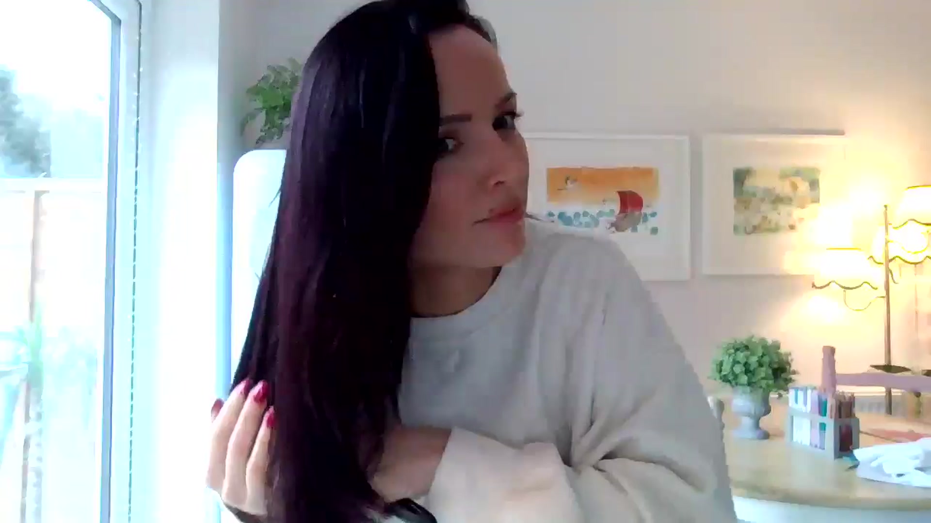 Gallery image thumbnail from British_chick's myfreecams stream on, 12/11/2024, 12:52 image 4 of 20