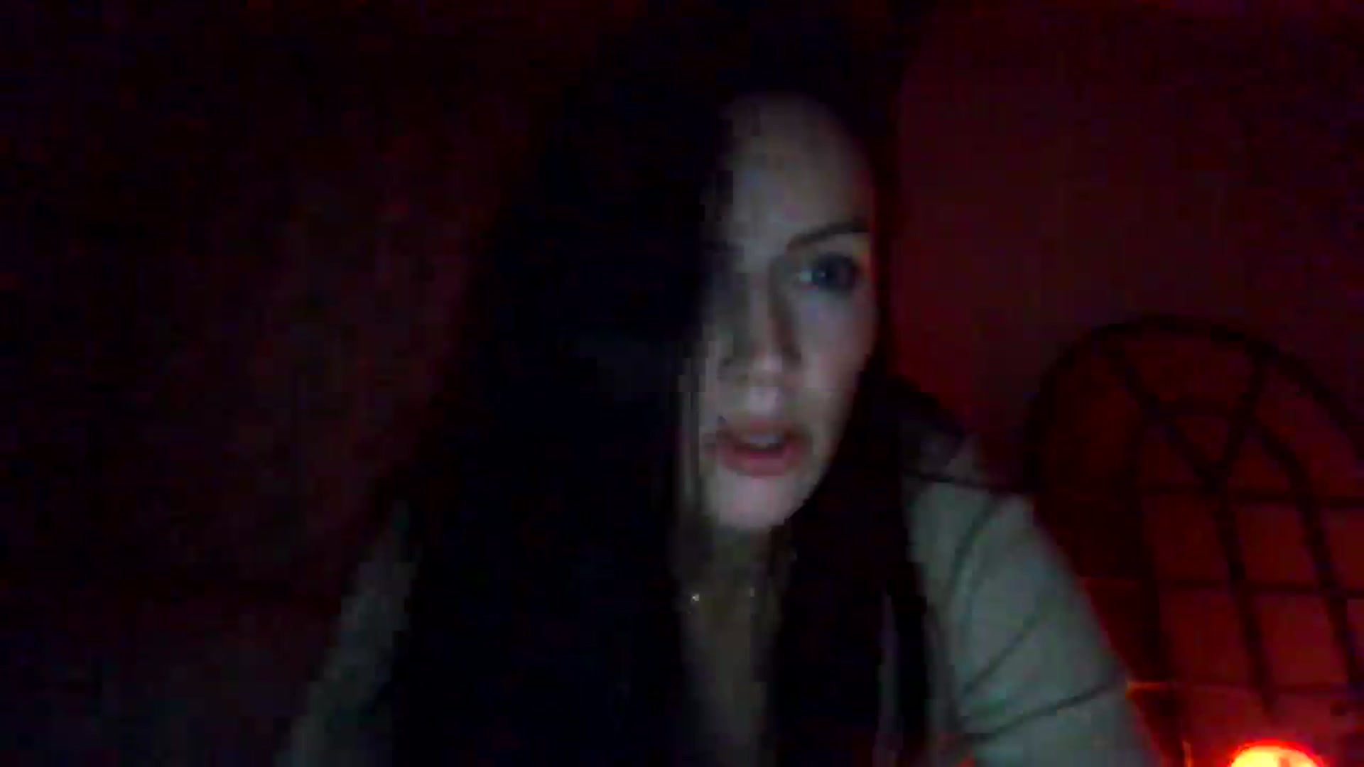 Gallery image thumbnail from British_chick's myfreecams stream on, 12/16/2024, 24:01 image 2 of 20