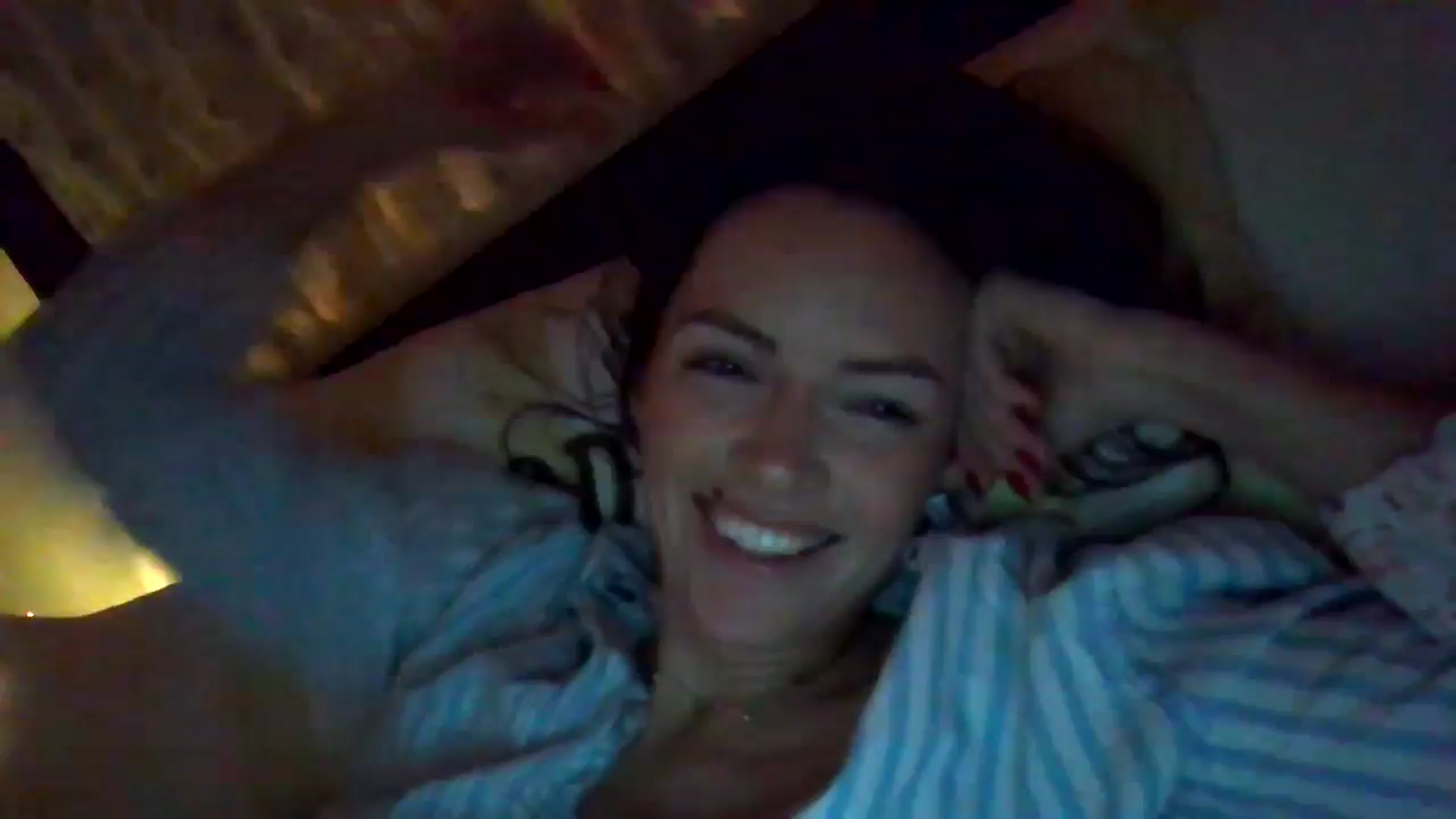 Gallery image thumbnail from British_chick's myfreecams stream on, 12/17/2024, 24:23 image 15 of 20