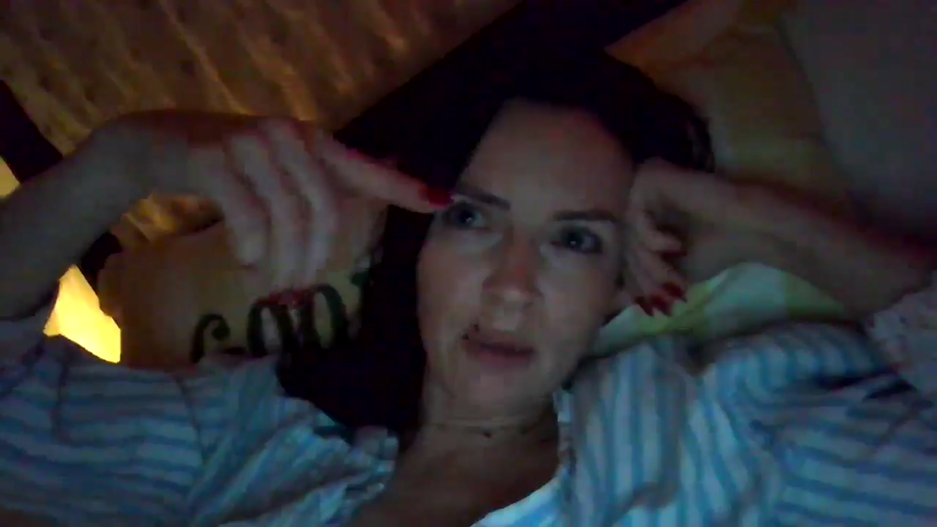 Gallery image thumbnail from British_chick's myfreecams stream on, 12/17/2024, 24:23 image 10 of 20