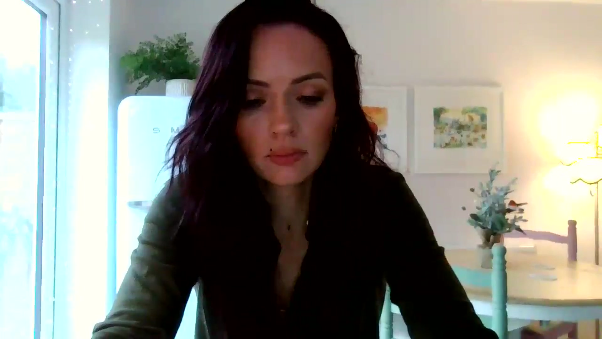 Gallery image thumbnail from British_chick's myfreecams stream on, 12/17/2024, 13:04 image 14 of 20