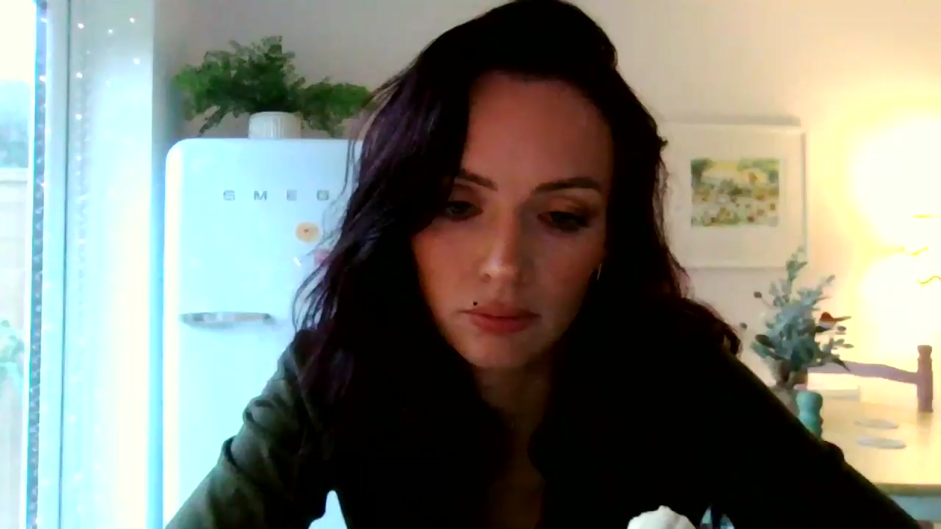 Gallery image thumbnail from British_chick's myfreecams stream on, 12/17/2024, 13:04 image 3 of 20