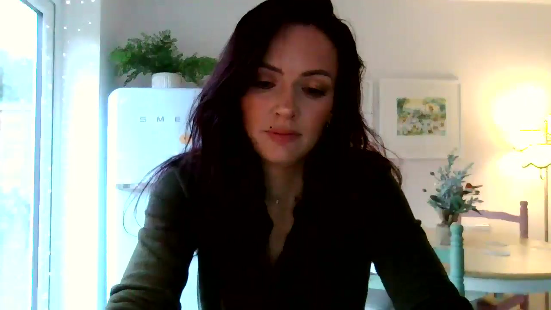 Gallery image thumbnail from British_chick's myfreecams stream on, 12/17/2024, 13:04 image 16 of 20